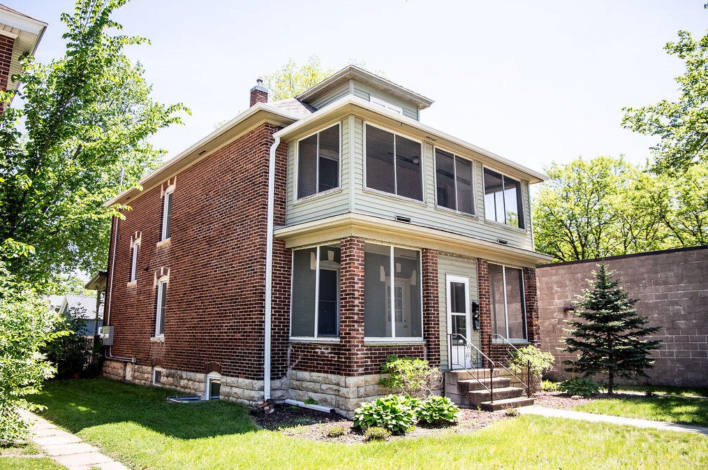 1121 West Ave #1123, La Crosse, WI 54601
