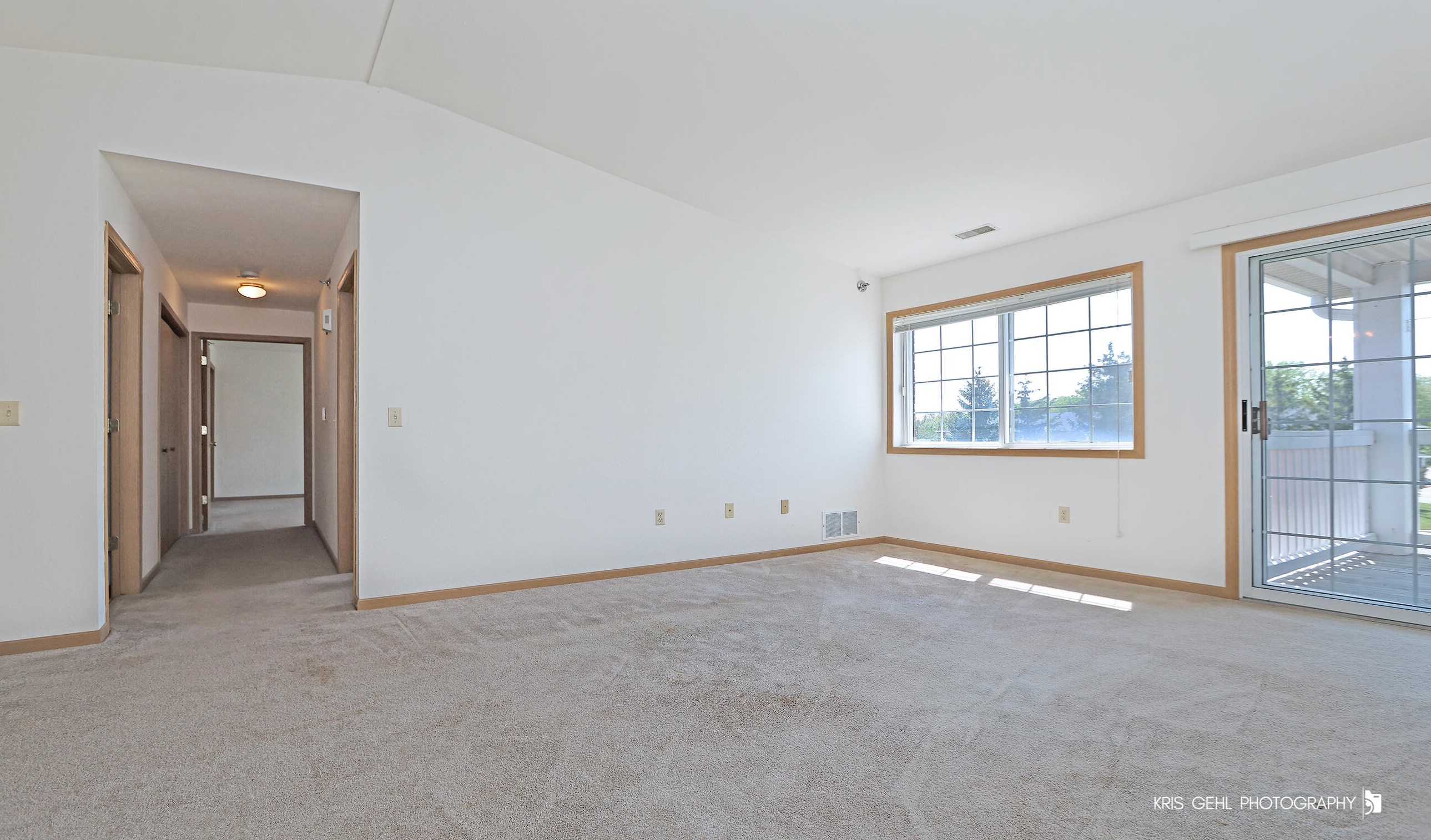 8200 Lexington Pl, Kenosha, WI 53158-2510