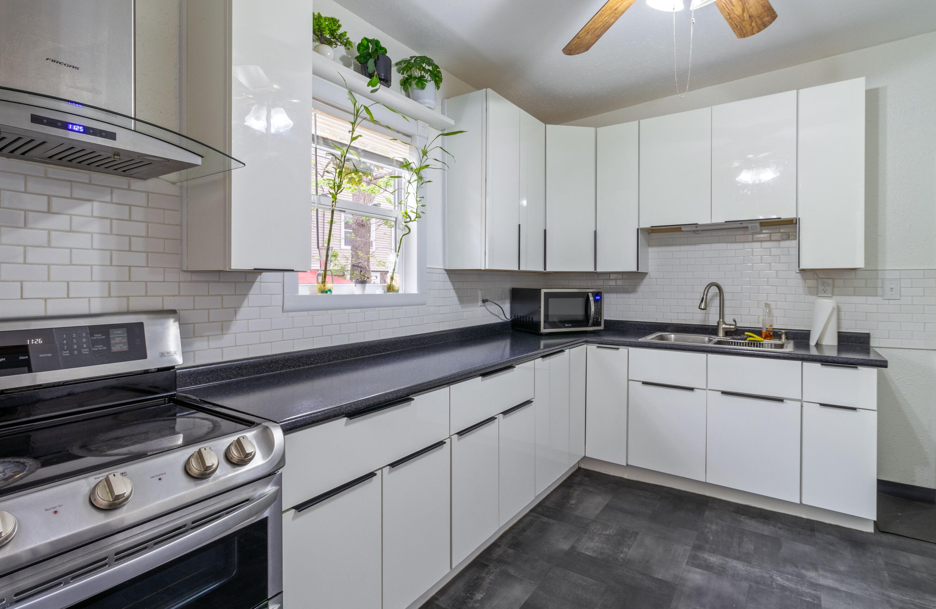 1533 64th St, Milwaukee WI  53214-4902 exterior