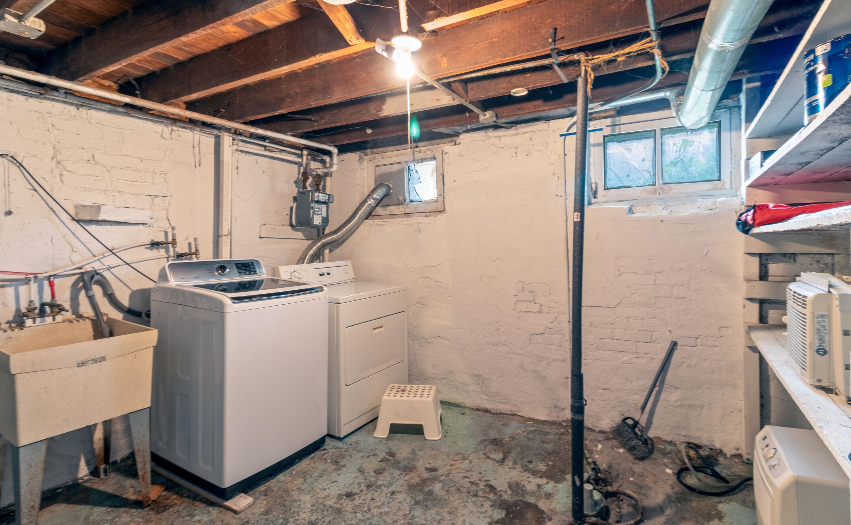 1533 64th St, Milwaukee WI  53214-4902 exterior