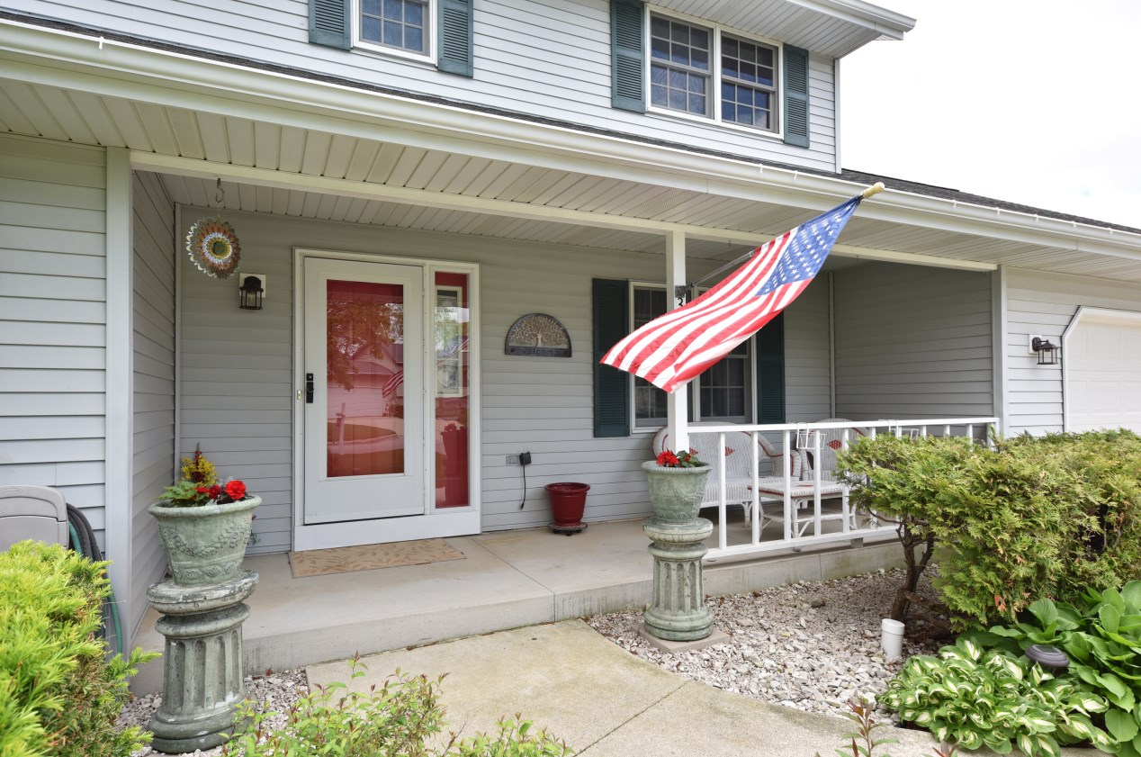 367 Michael Ct, Port Washington, WI 53074-1000