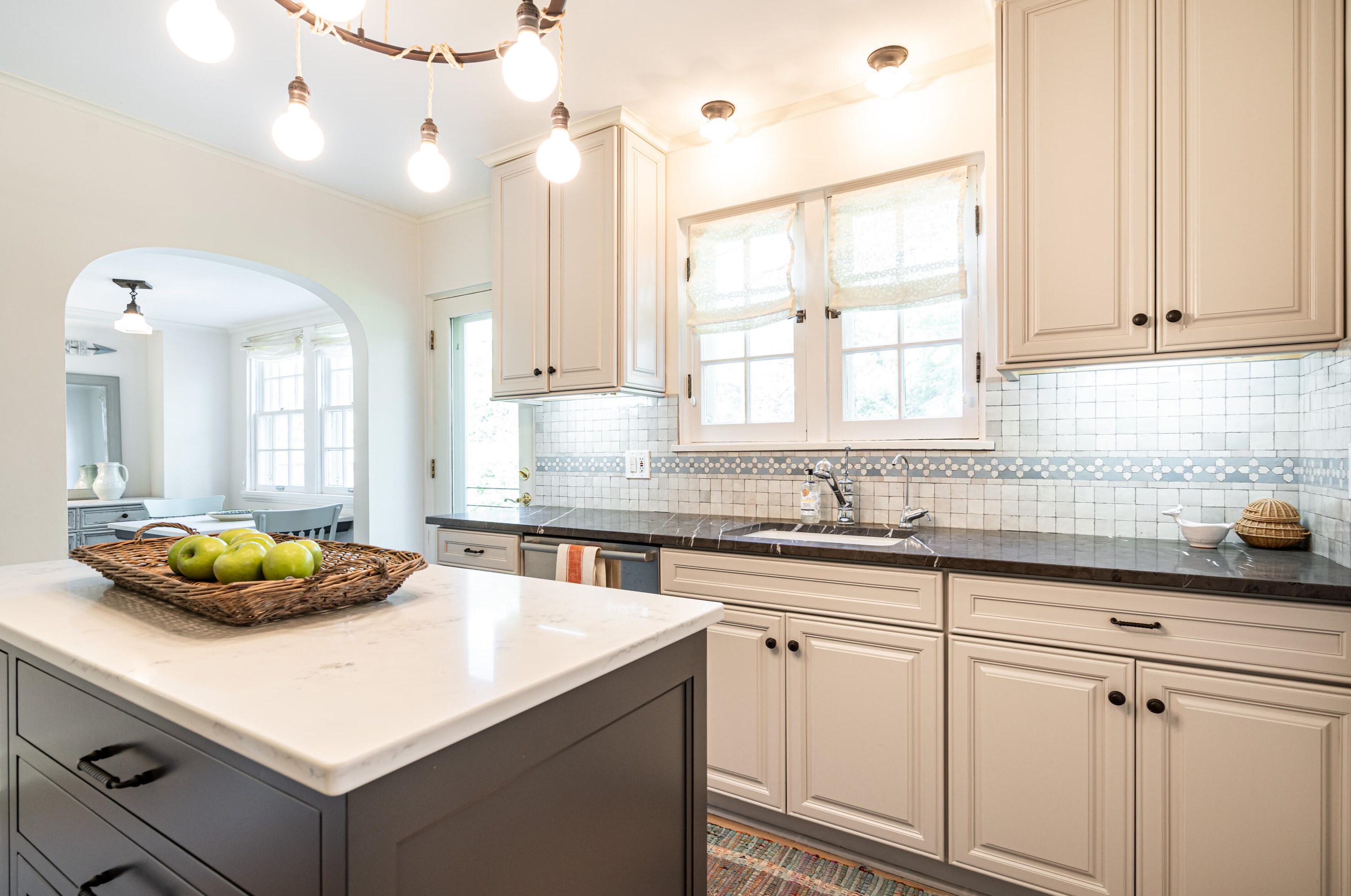 5968 Shoreland Ave, Milwaukee WI 53217-4661 exterior