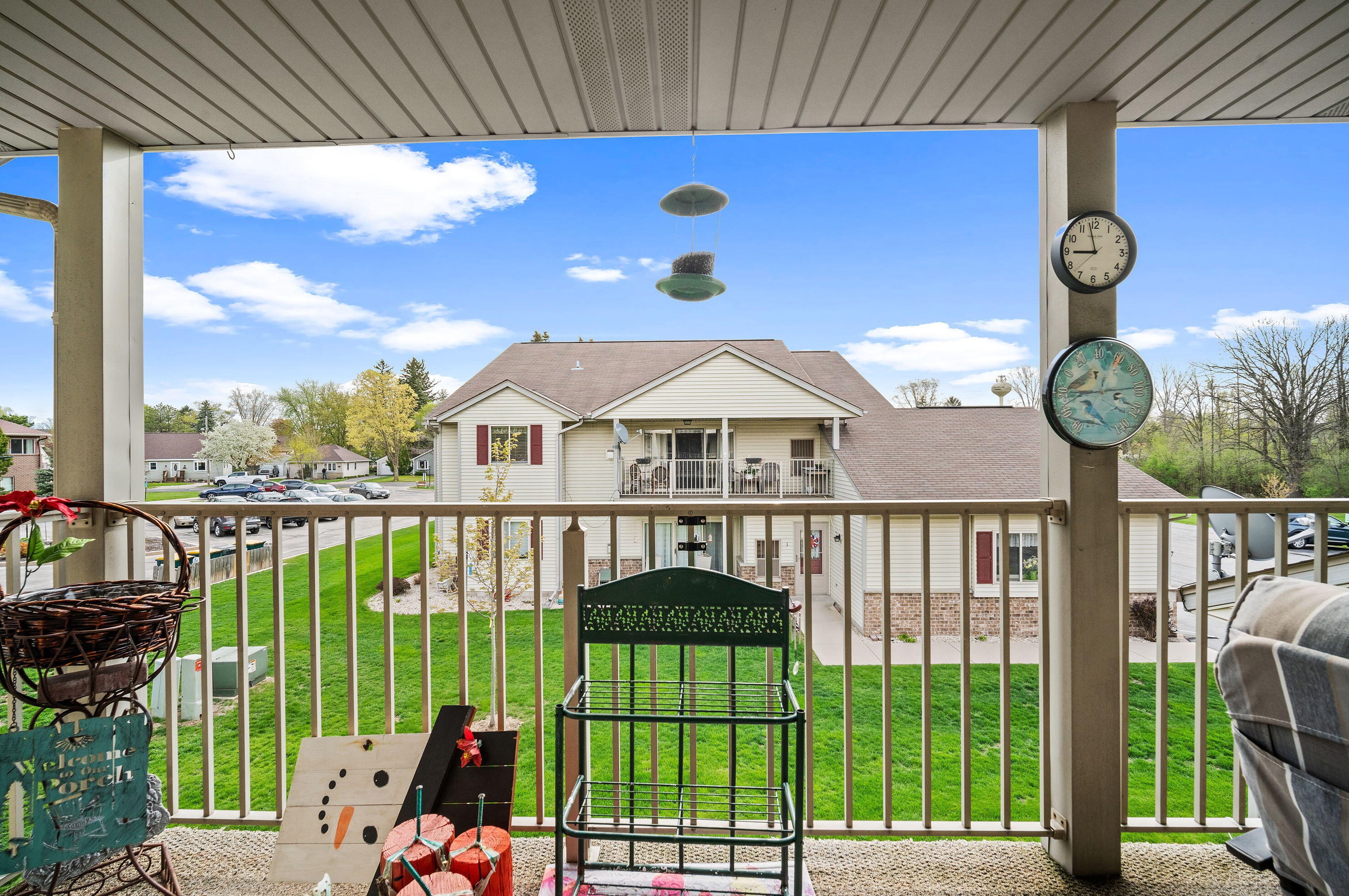 916 Roseland Dr #4, Kewaskum, WI 53040