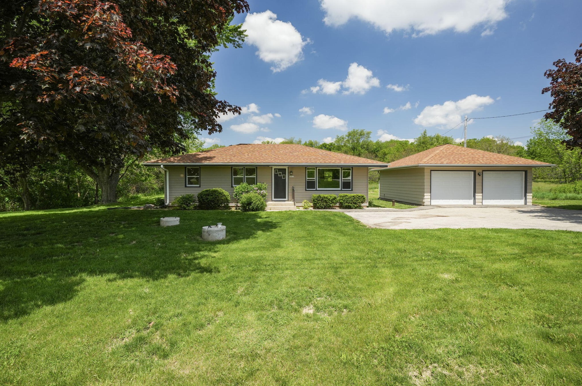 29516 Plank Rd, Lyons, WI 53105