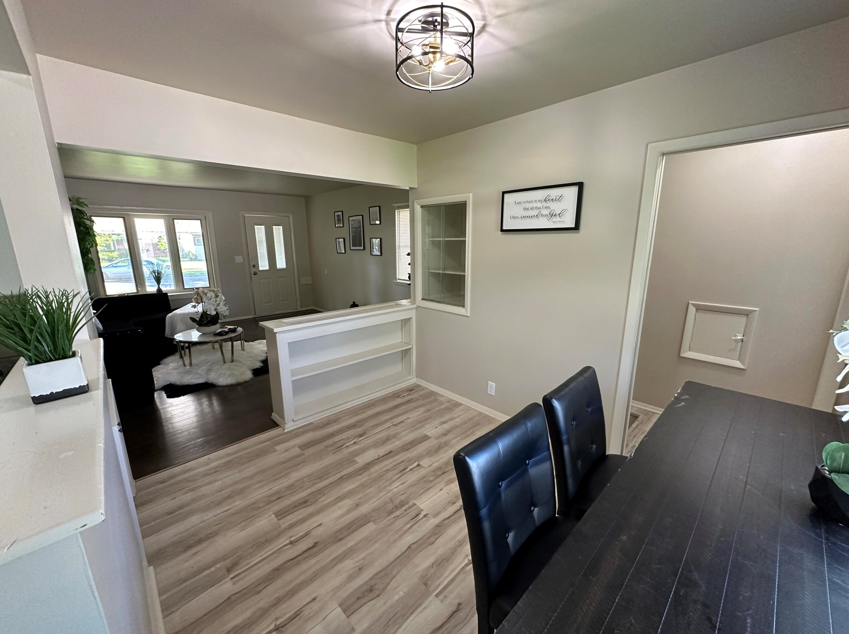 7861 Palmetto Ave, Milwaukee WI 53218-3748 exterior