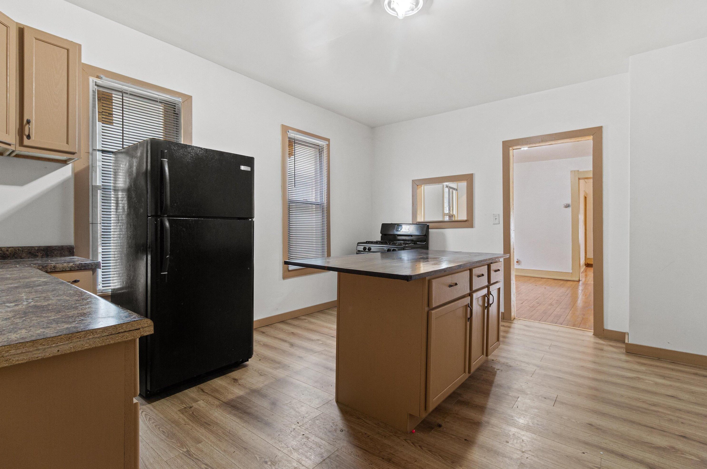 2622 20th St, Milwaukee WI 53215-3015 exterior