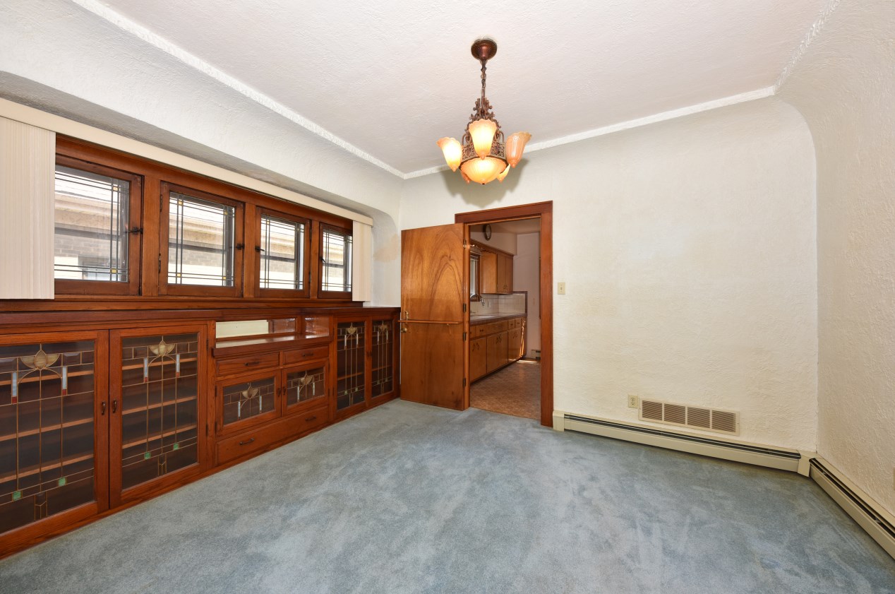 119 Ohio Ave, Milwaukee WI 53207-2759 exterior