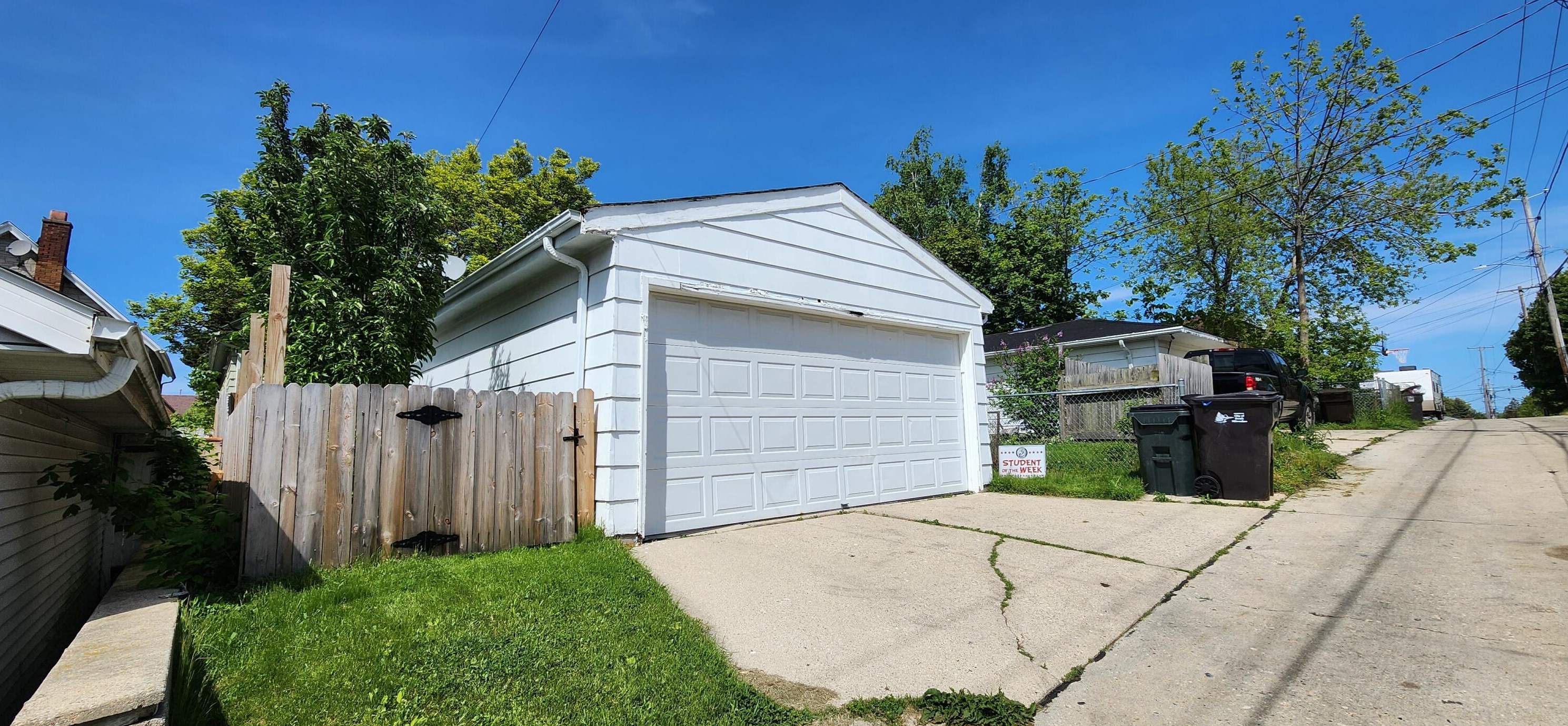 517 Michigan Ave, South Milwaukee, WI 53172