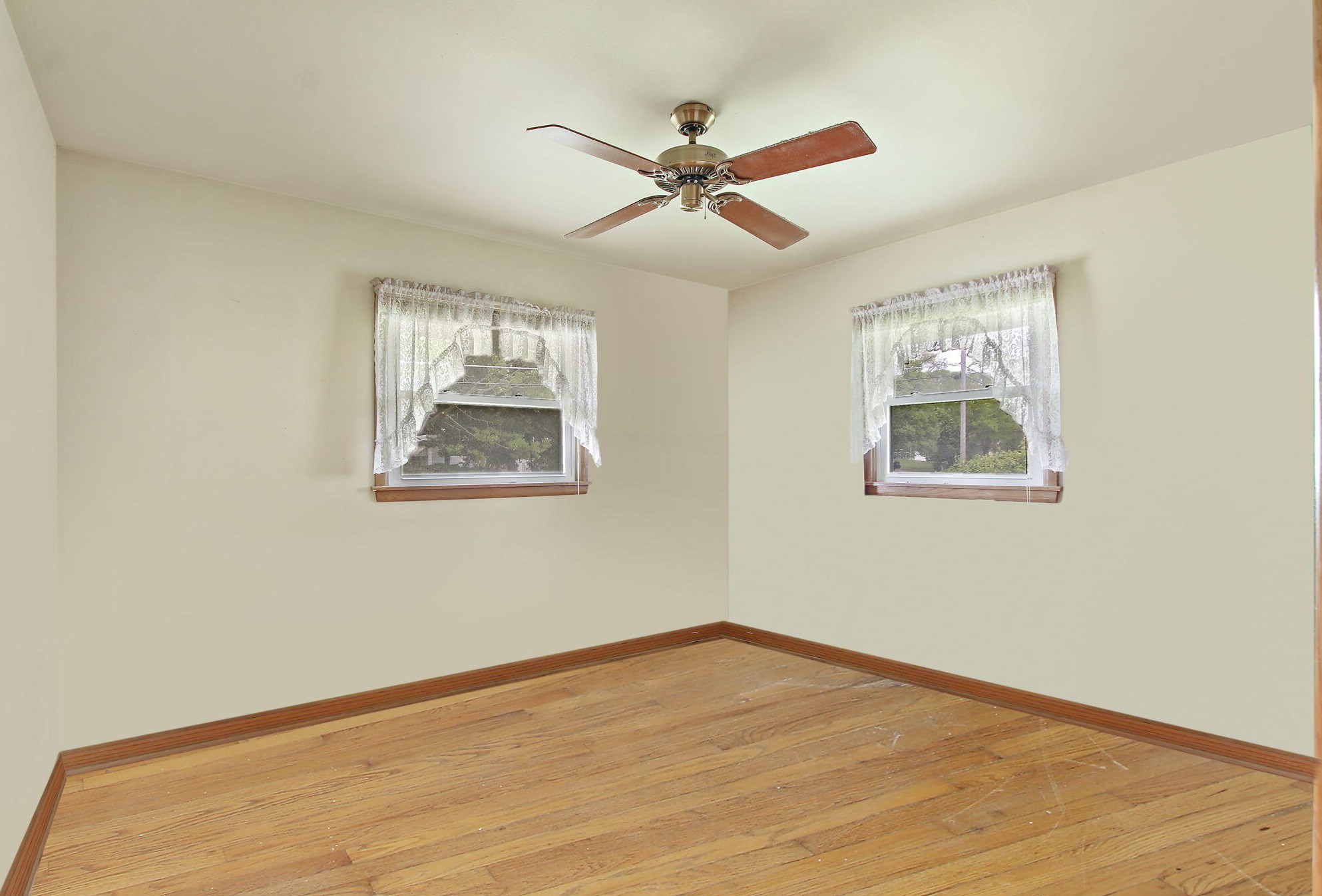 5525 82 St, Kenosha WI 53142-4161 exterior