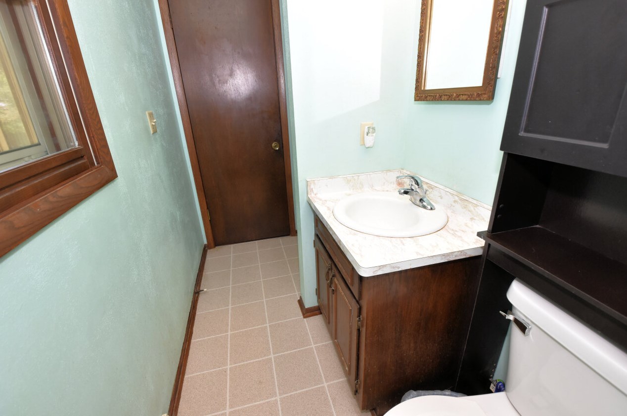 7768 105 Ave, Kenosha WI 53158-1102 exterior