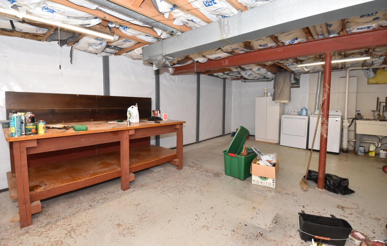 7768 105 Ave, Kenosha WI 53158-1102 exterior