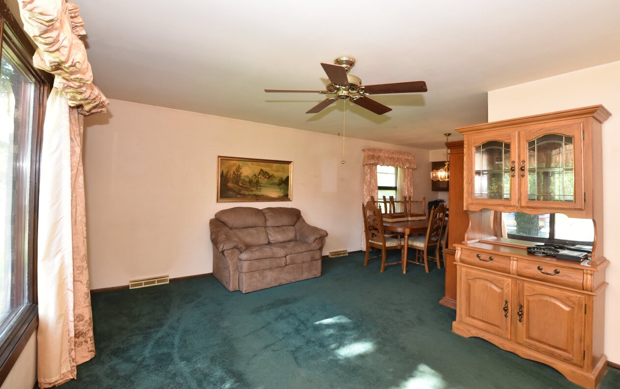 7768 105 Ave, Kenosha WI 53158-1102 exterior