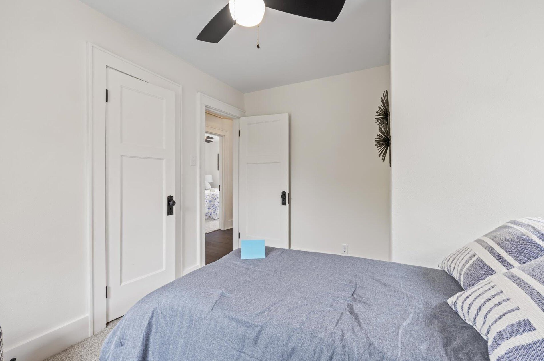 2132 71, Milwaukee WI 53214-1654 exterior