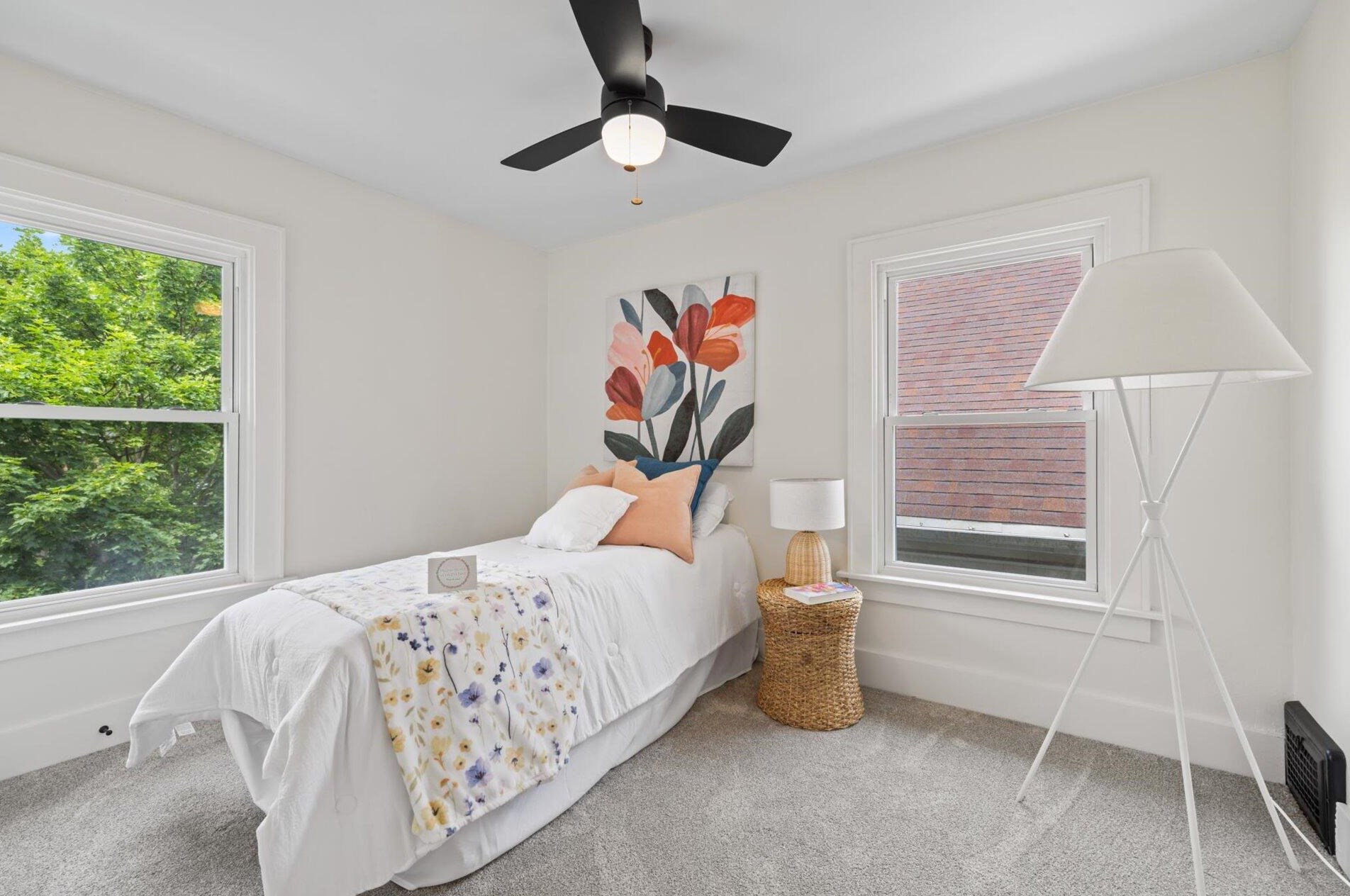 2132 71, Milwaukee WI 53214-1654 exterior