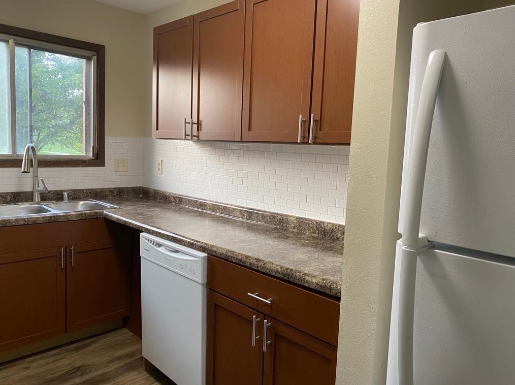 4007 College Ave, Milwaukee WI  53221-4544 exterior