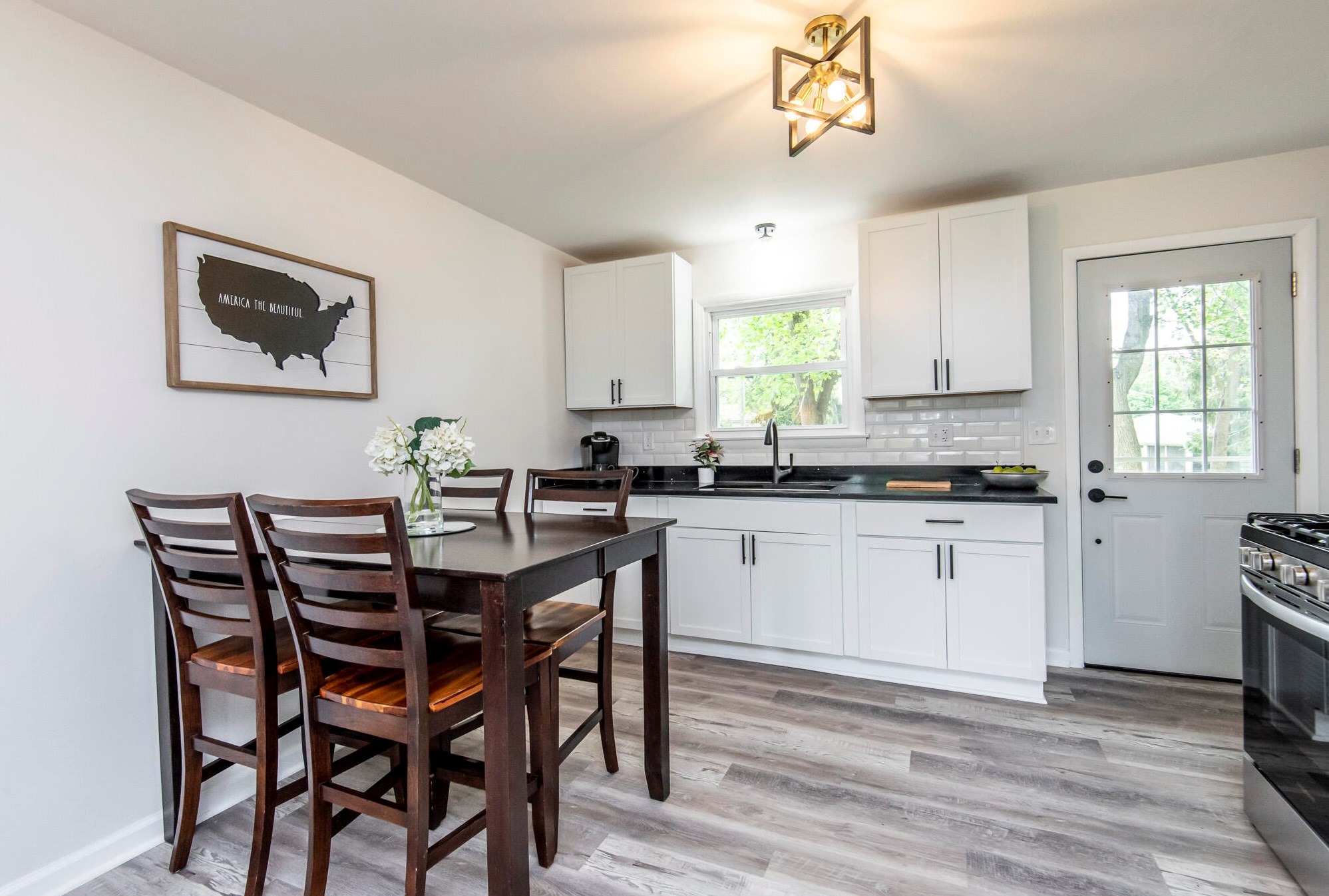 219 Hoover Ave, Waukesha, WI 53186-6629