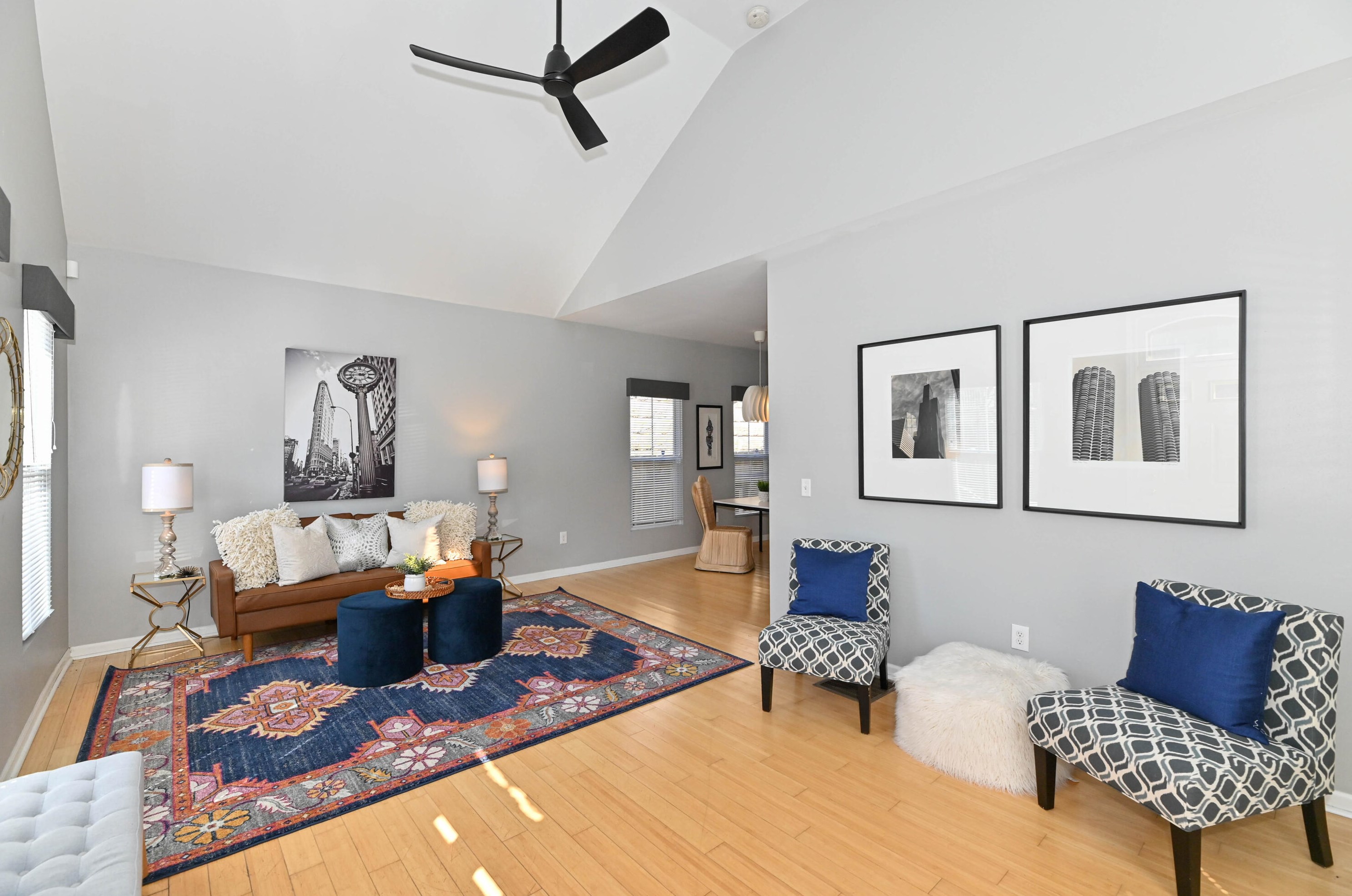 614 Pleasant St, Milwaukee WI  53202-2012 exterior