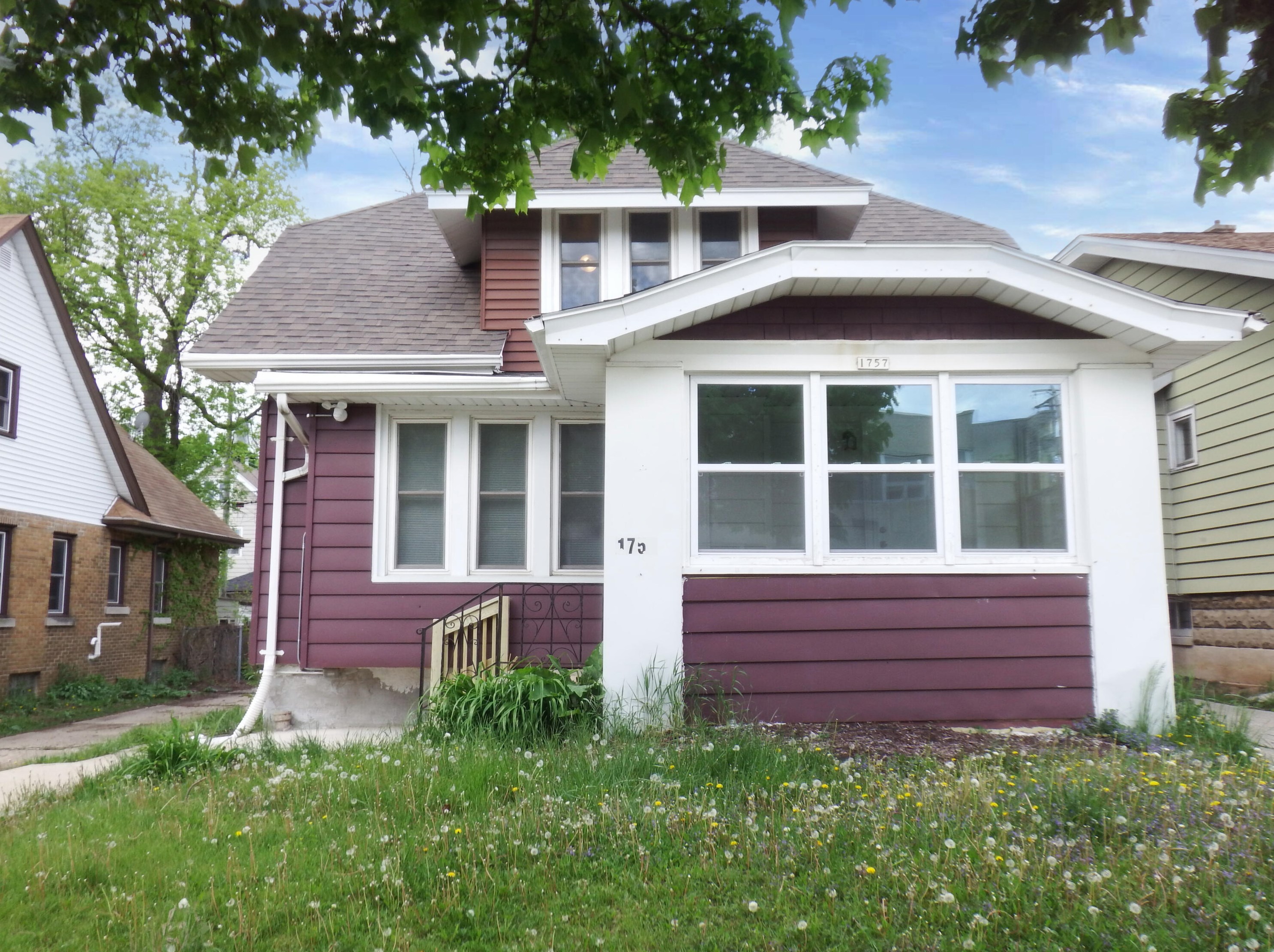 1757 N 55th St, Milwaukee, WI 53208