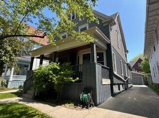 2732 N Downer Ave, Milwaukee, WI 53211