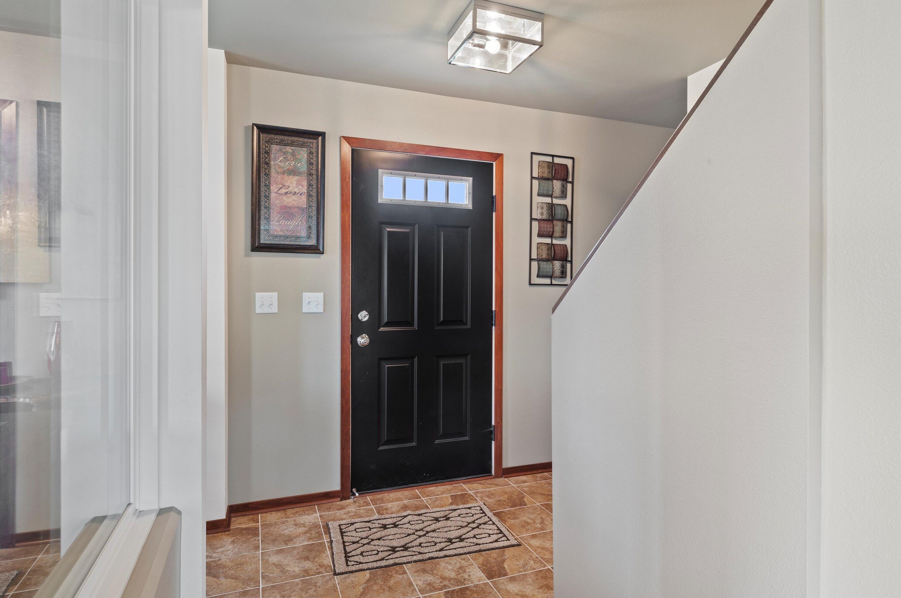 7942 River View Ct, Milwaukee, WI 53224-3346