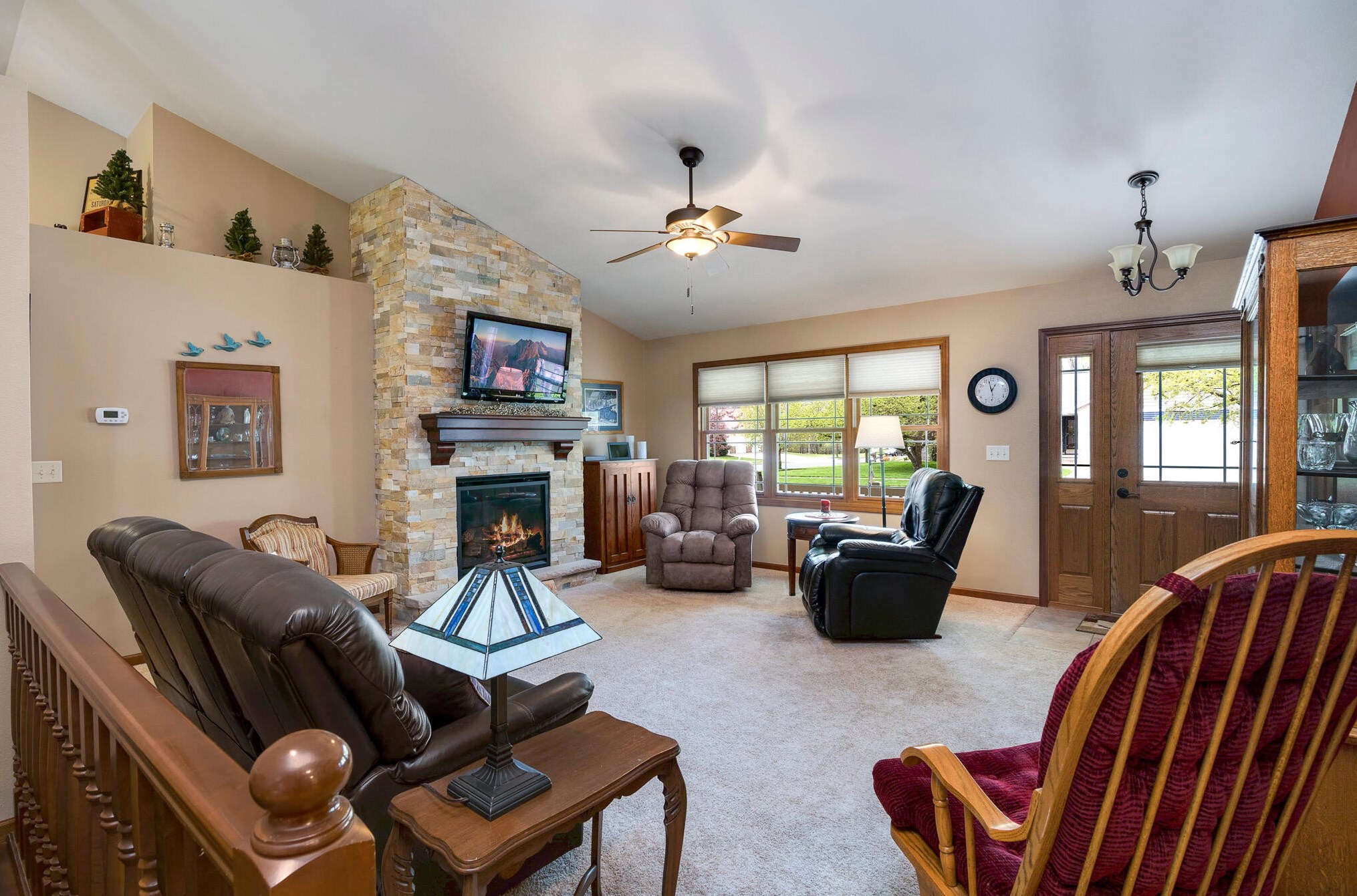 701 Pine Cone Pl, Holmen, WI 54636