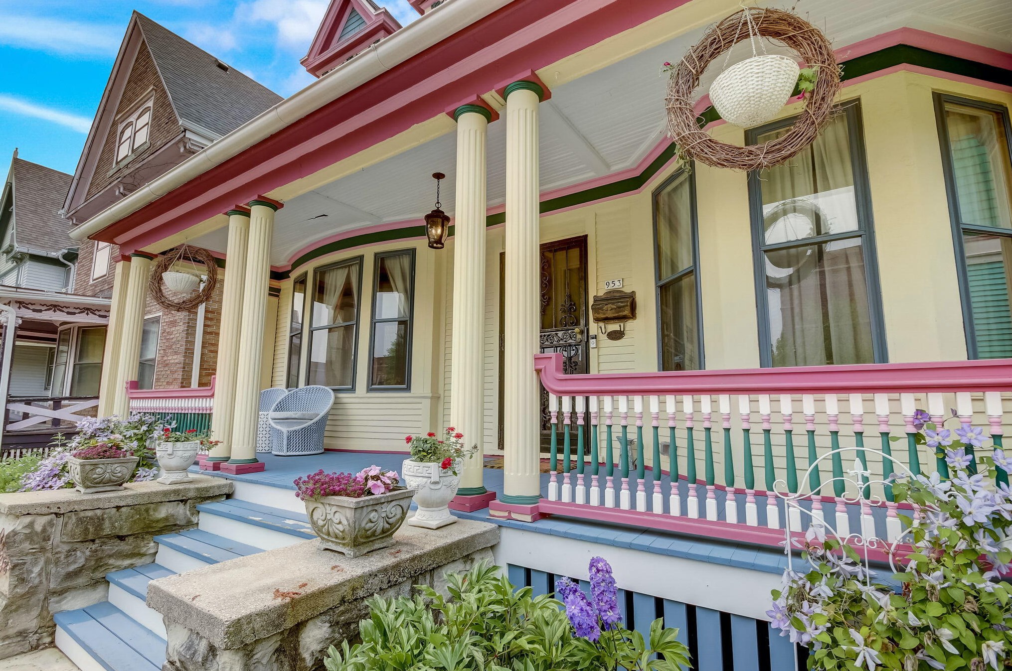 953 N 33rd St, Milwaukee, WI 53208