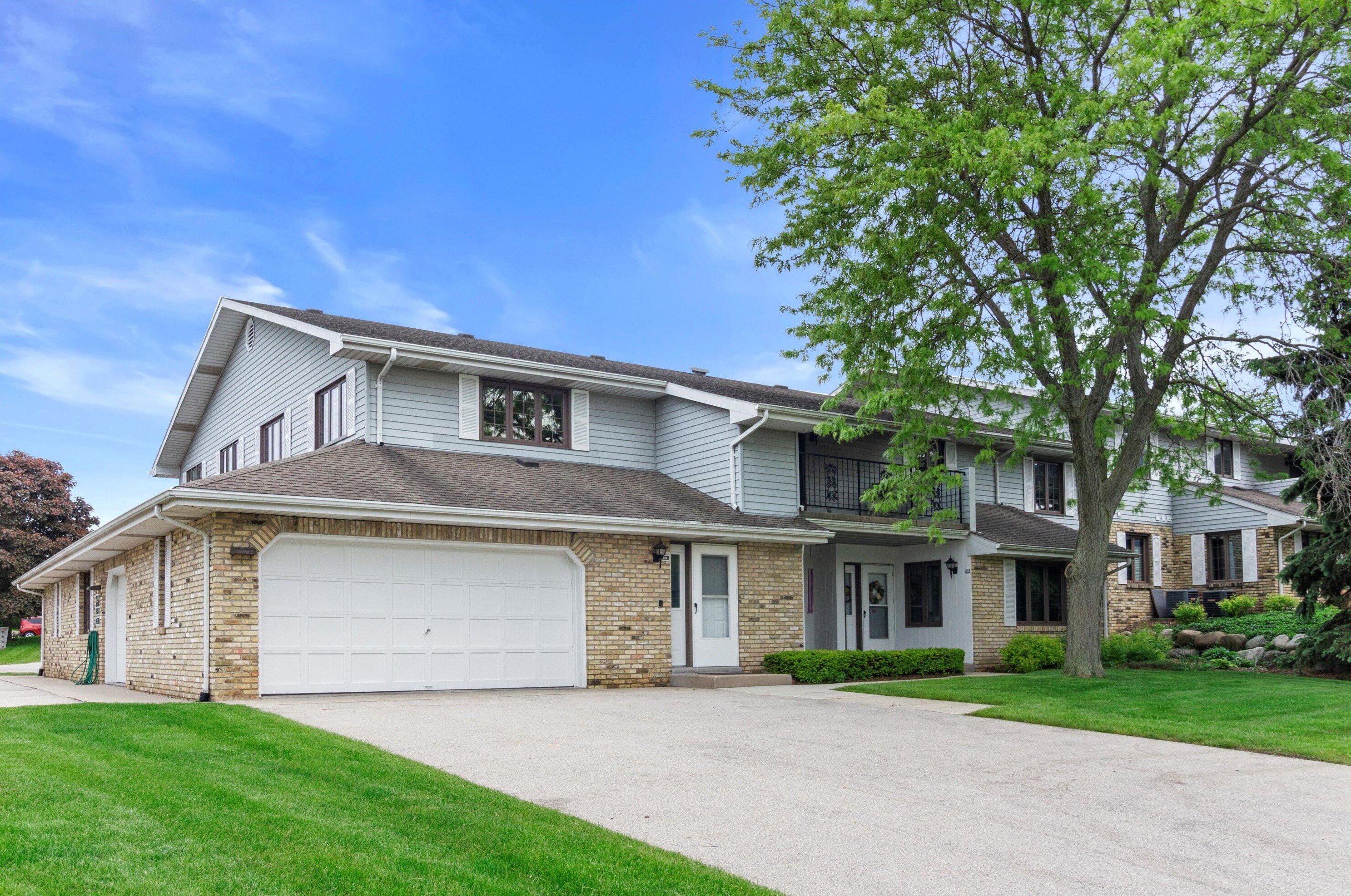 5819 Chukar Ln, Racine, WI 53406-5781