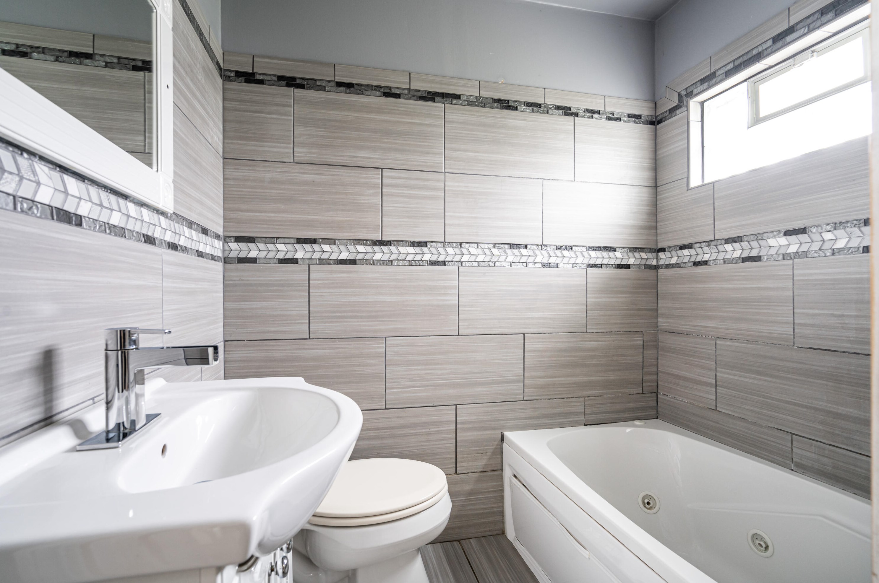 4459 22nd St, Milwaukee WI  53209-6308 exterior