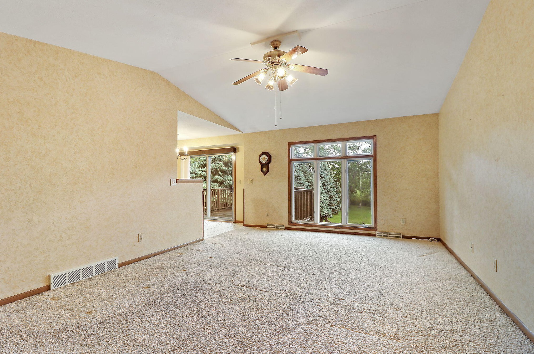 2988 Mallard Way, East Troy, WI 53120