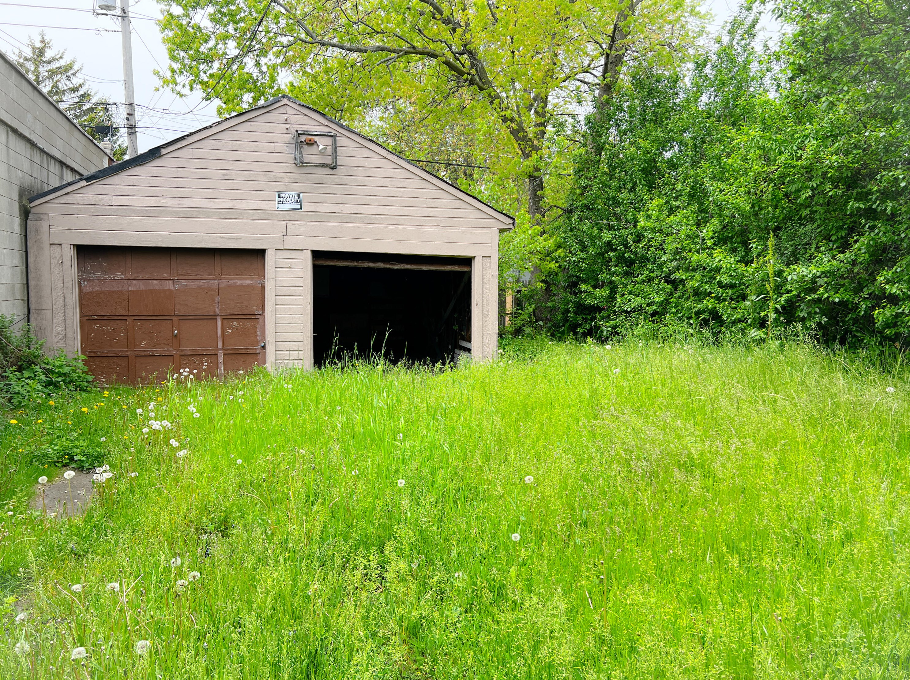 2048 Racine St, Racine, WI 53403