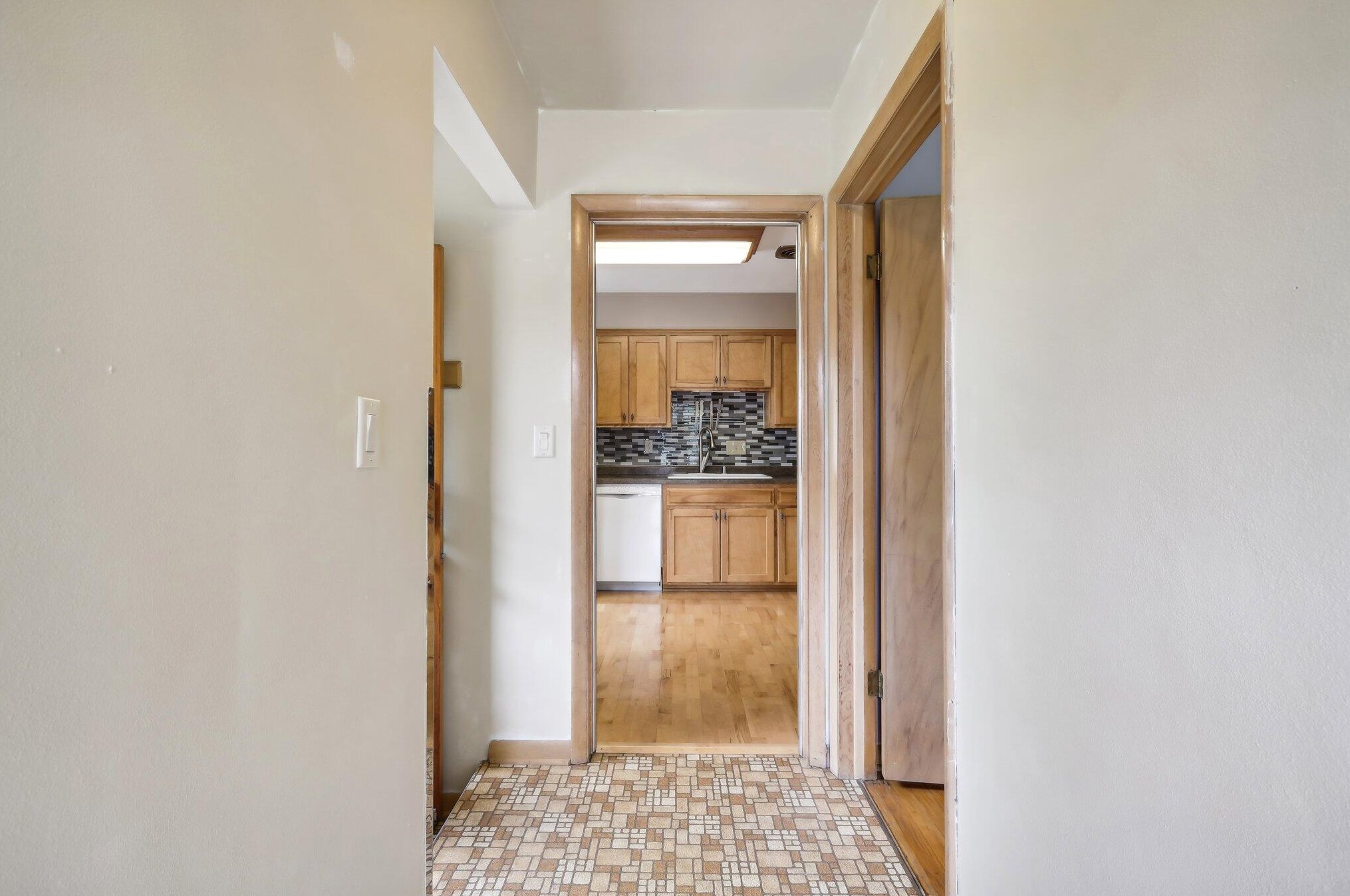 4029 Nevada St, Milwaukee WI 53207-2828 exterior