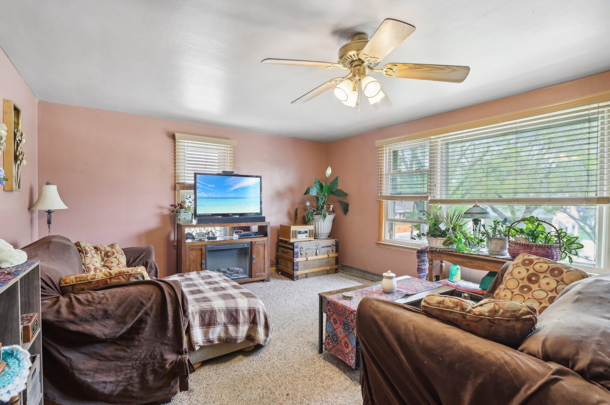 4029 Nevada St, Milwaukee WI 53207-2828 exterior