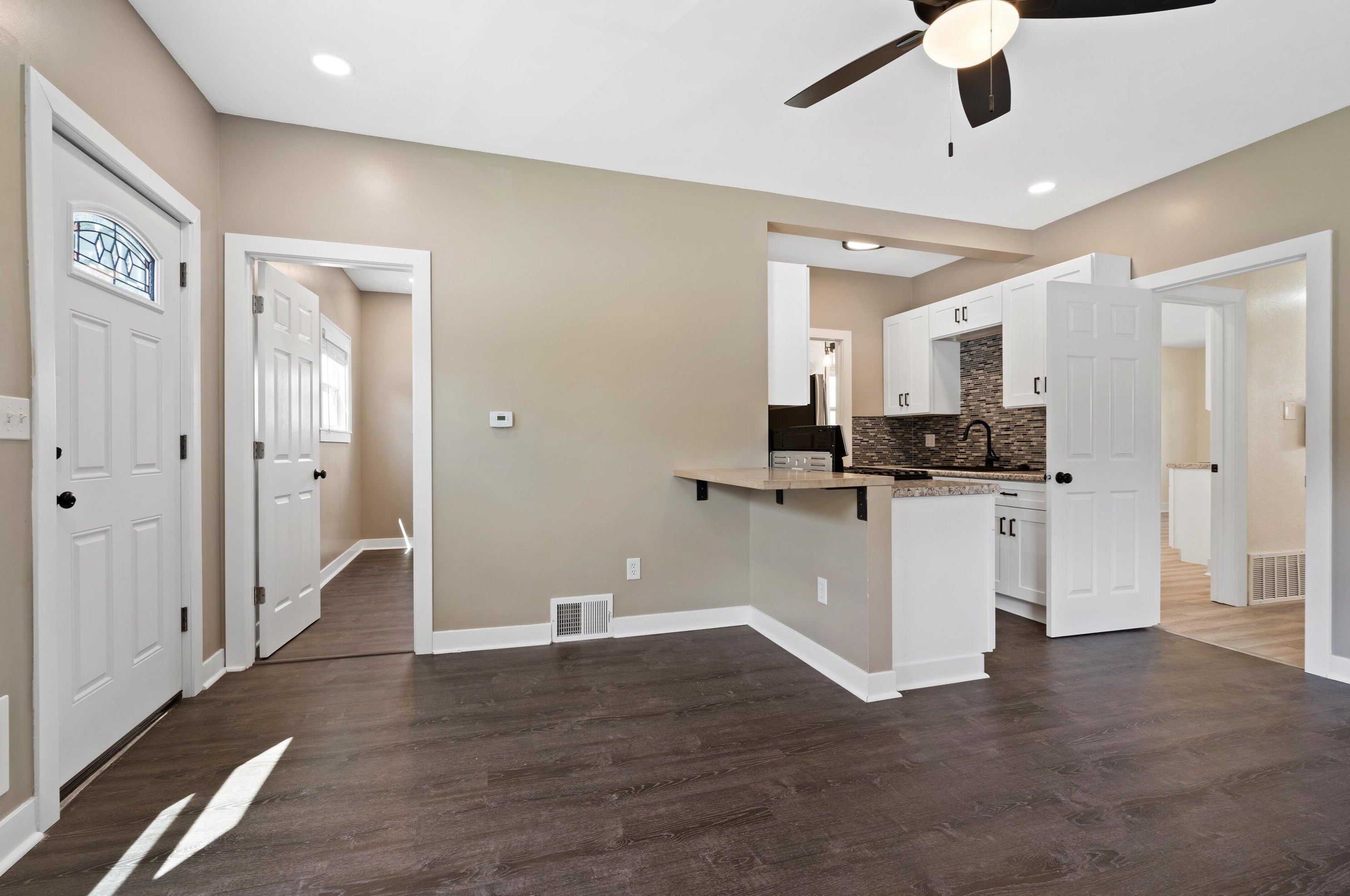 1400 Congress St, Milwaukee WI 53209-6417 exterior