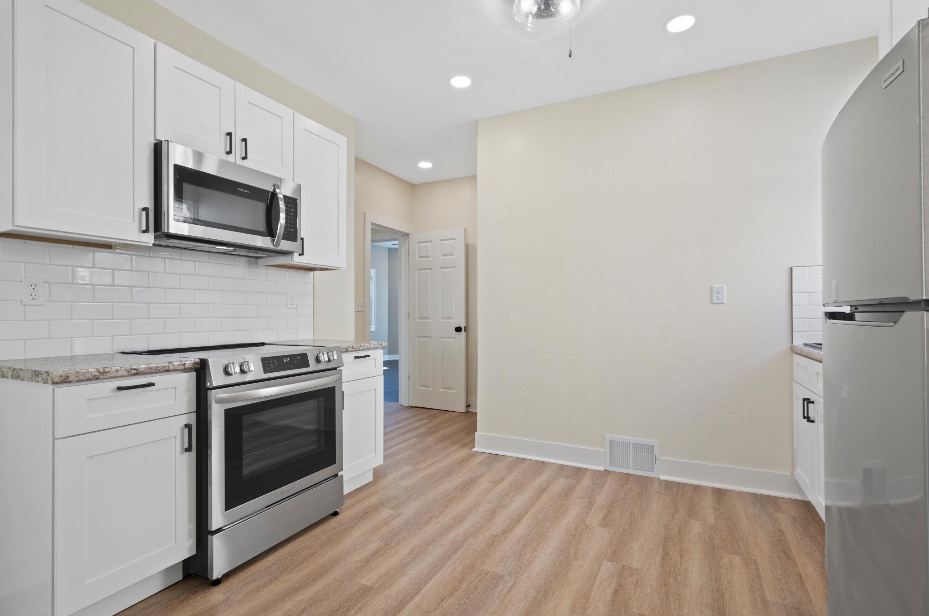 1400 Congress St, Milwaukee WI 53209-6417 exterior