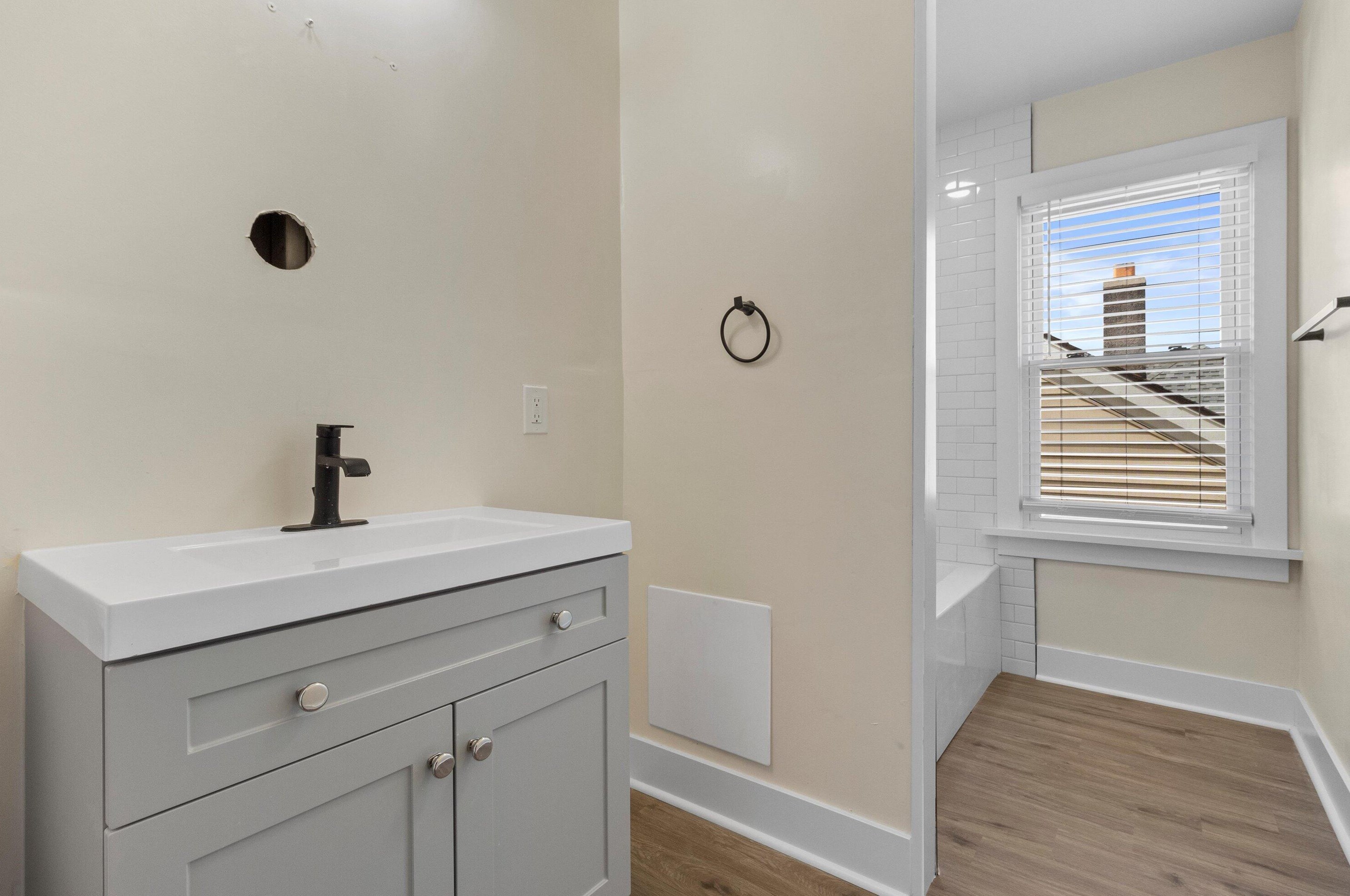 1400 Congress St, Milwaukee WI 53209-6417 exterior