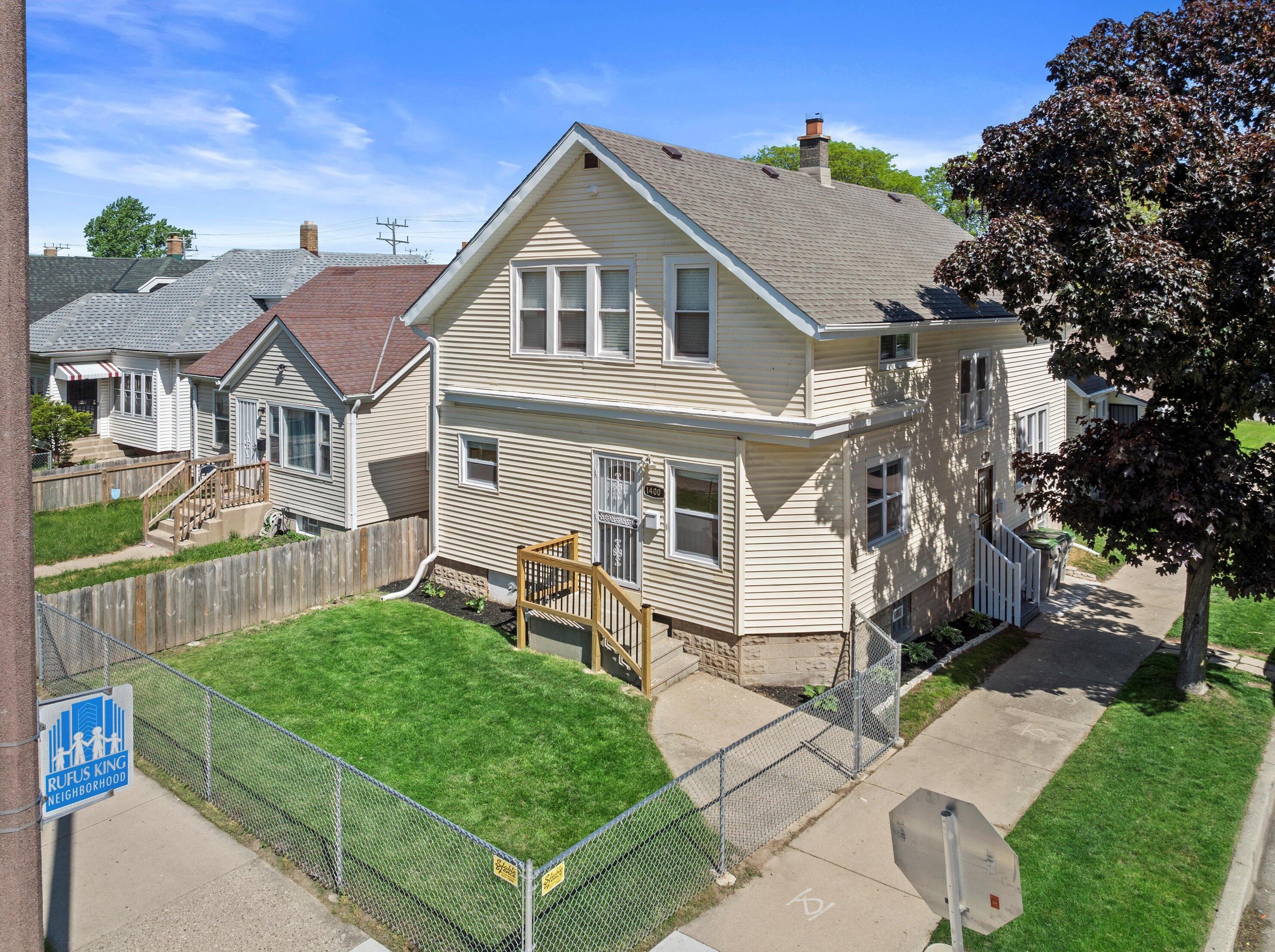 1400 Congress St, Milwaukee WI 53209-6417 exterior