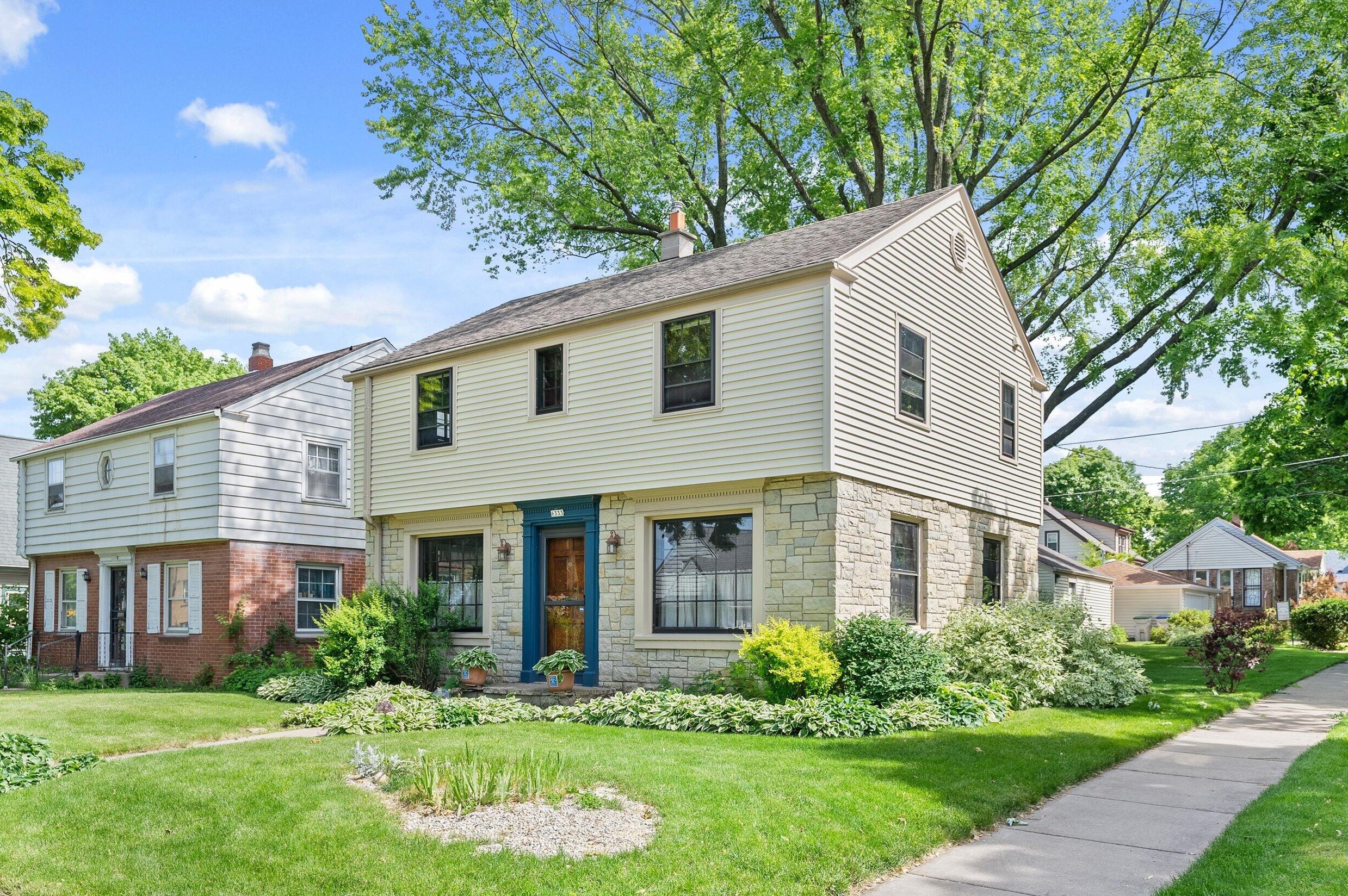 6333 Chambers St, Milwaukee WI 53210-1457 exterior