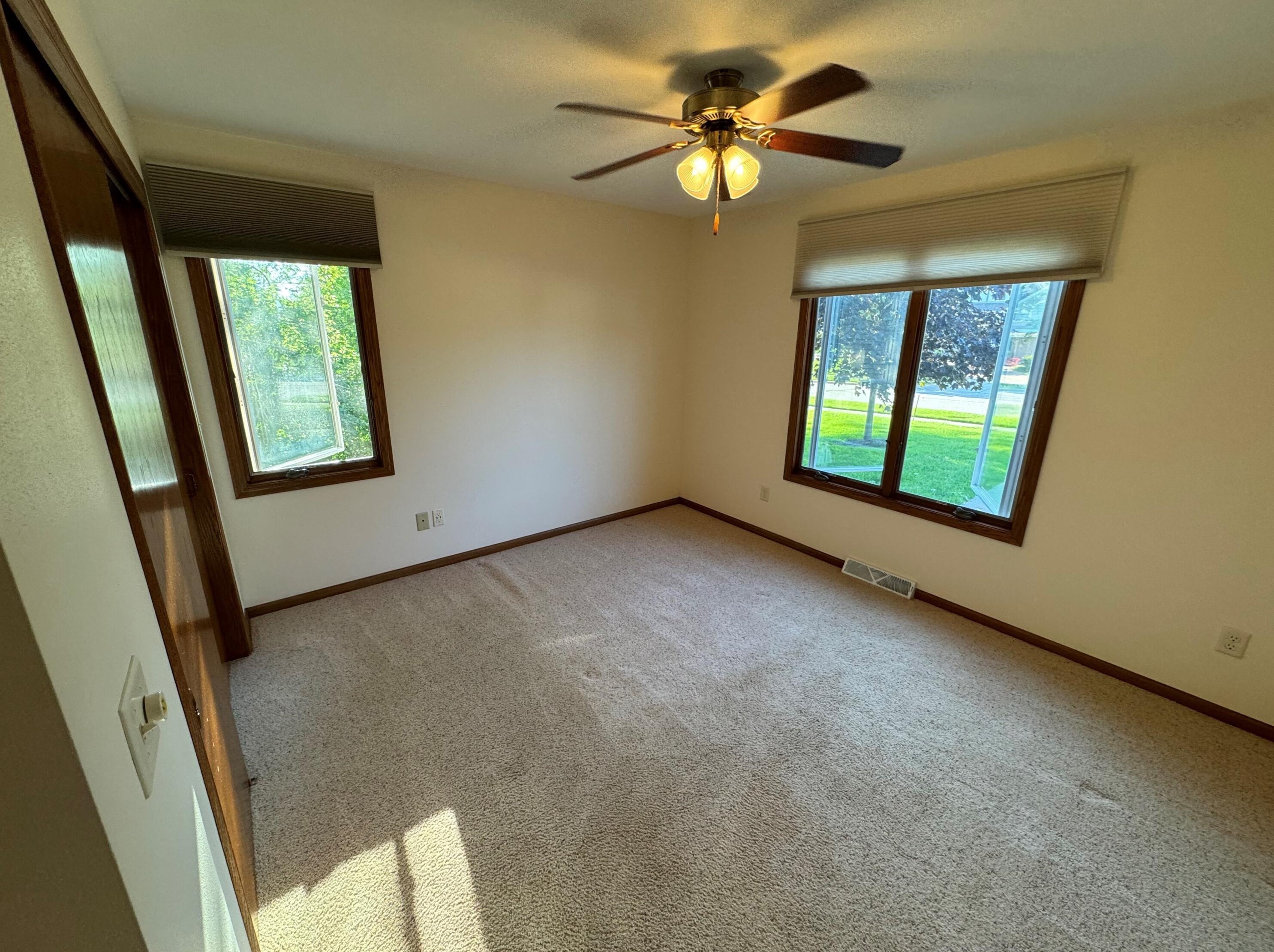 15503 67 St, Kenosha WI 53143-4959 exterior