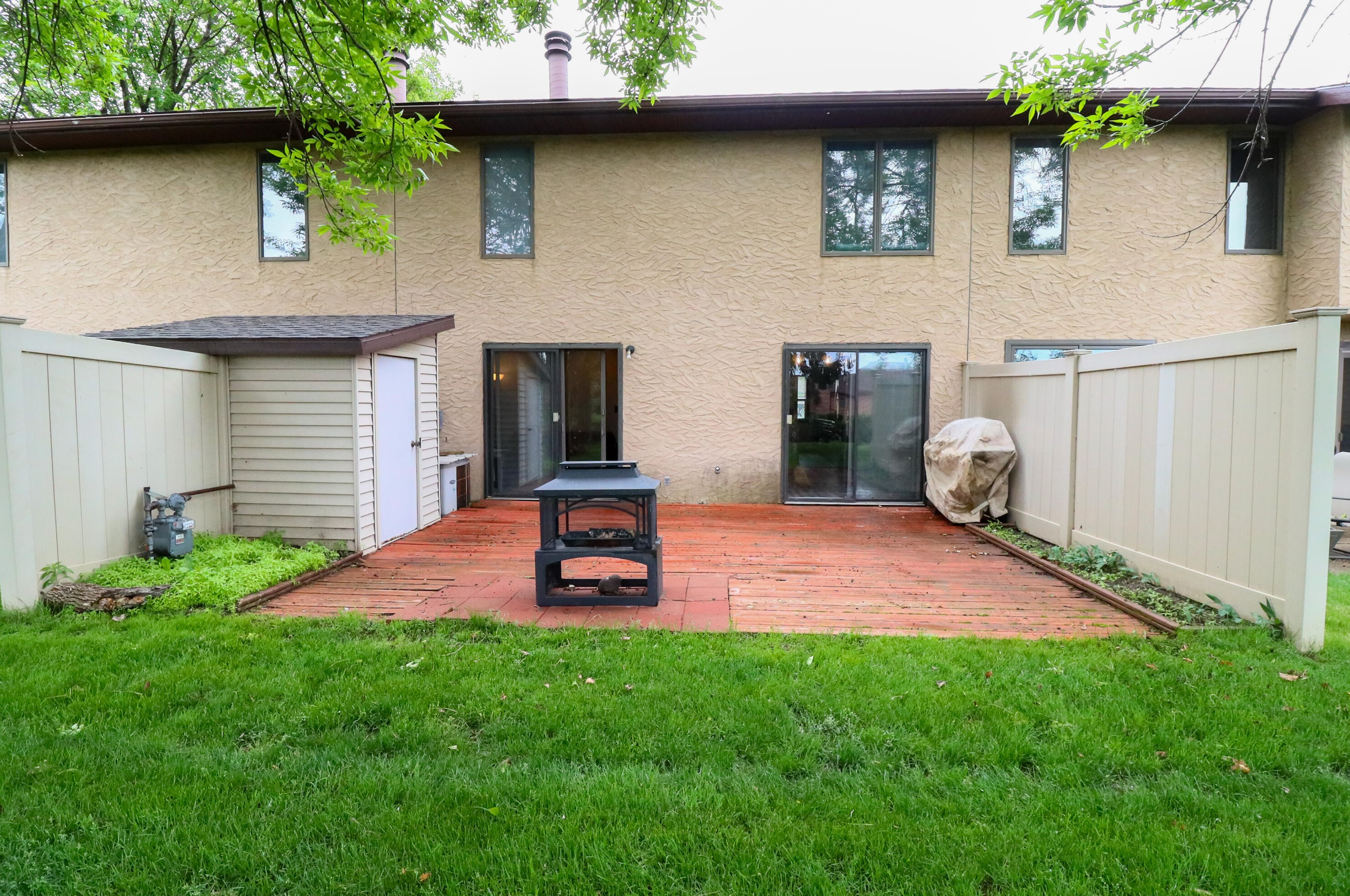 3340 East Ave, La Crosse, WI 54601-7208