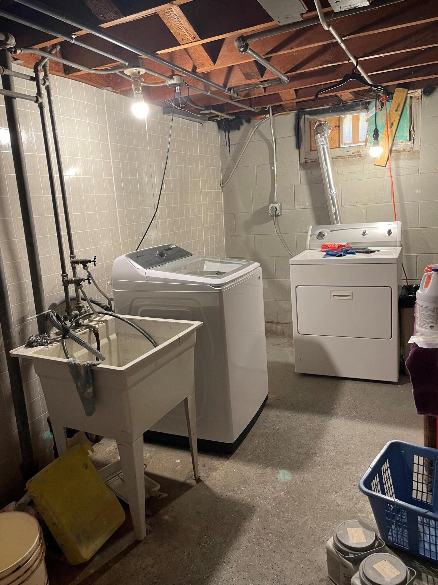 4436 40, Milwaukee WI 53209-5806 exterior