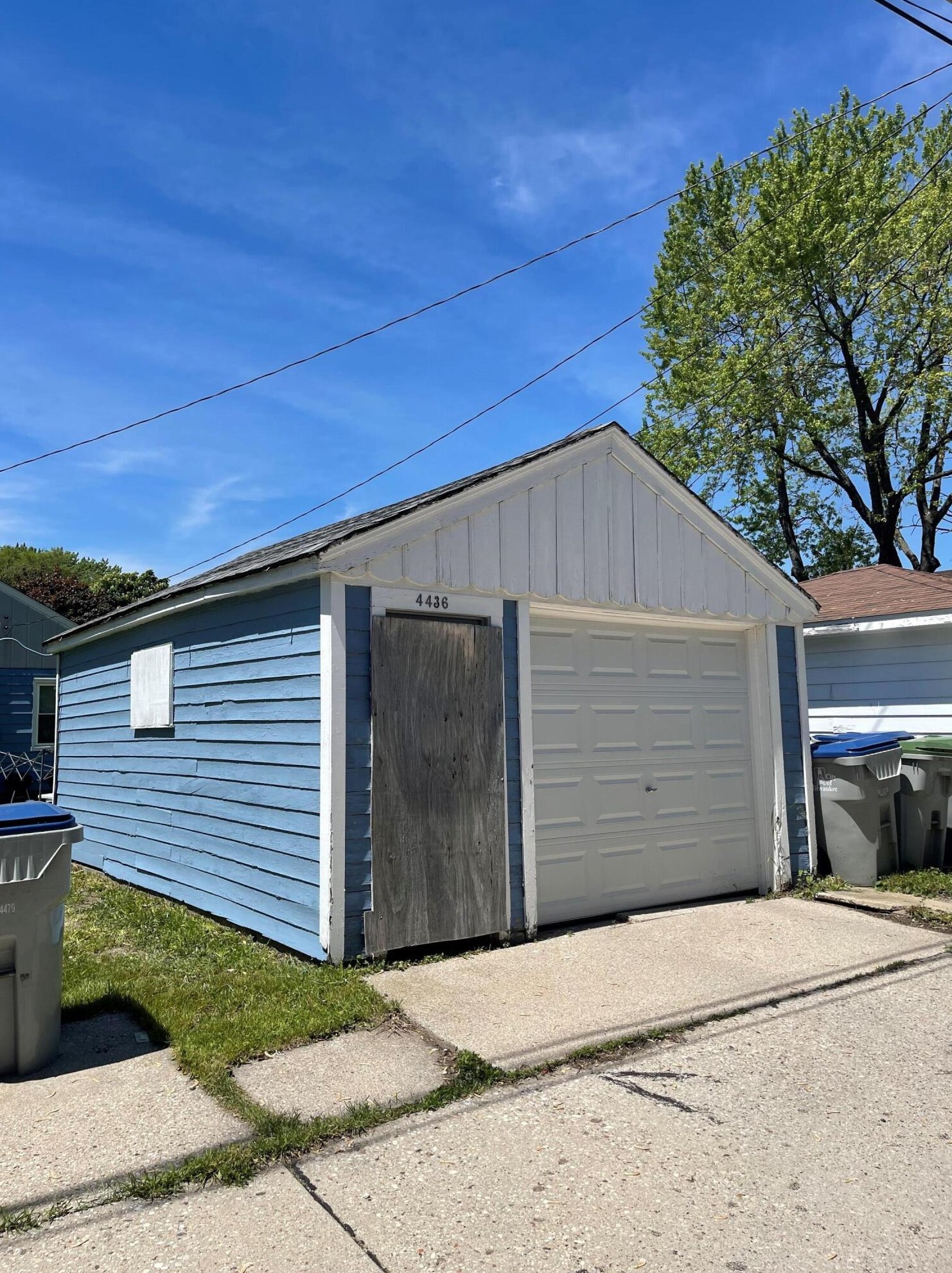 4436 40, Milwaukee WI 53209-5806 exterior