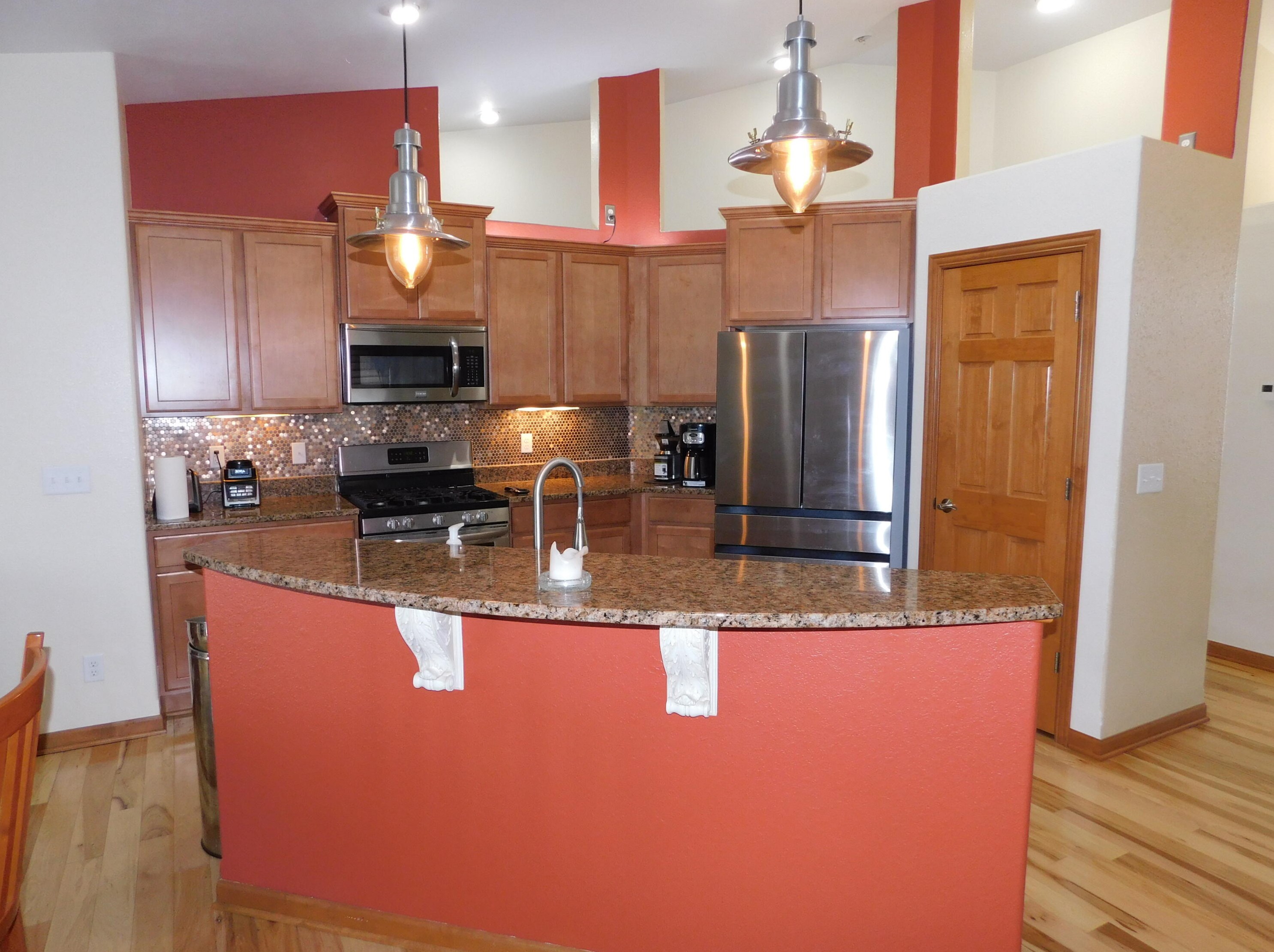 970 Goschey Dr, Belgium WI  53004-9460 exterior