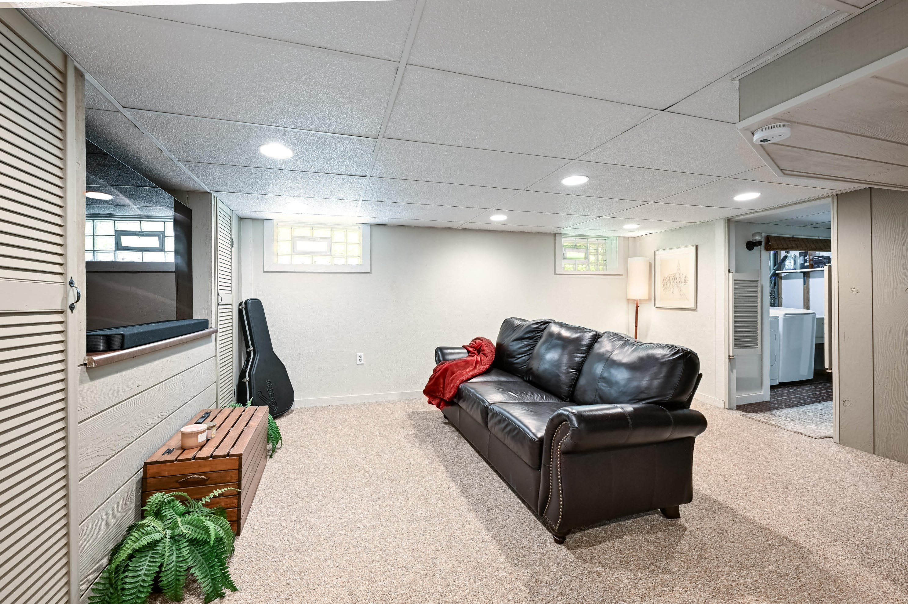 7035 Stuth Pl, Milwaukee WI 53219-1951 exterior