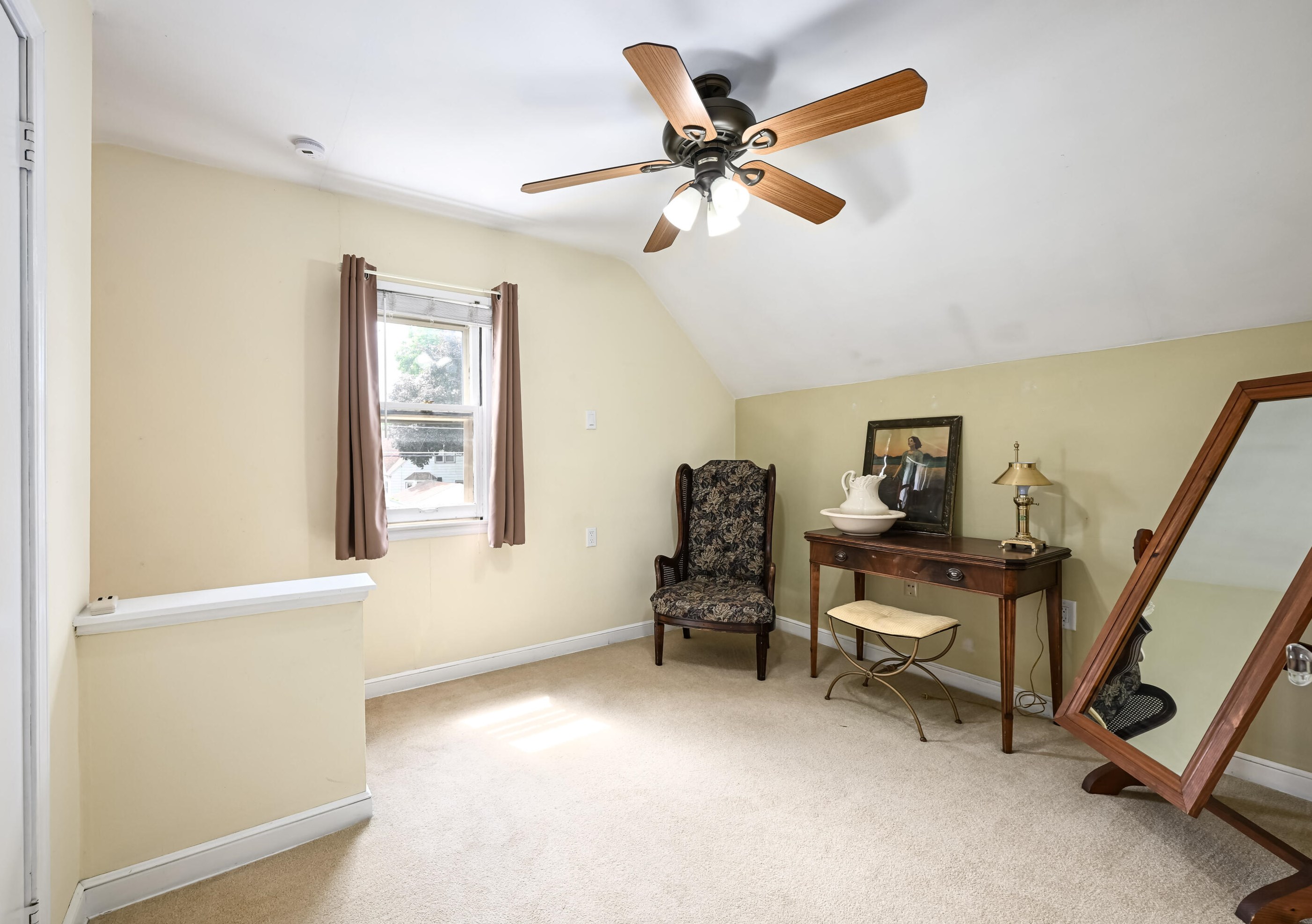 7035 Stuth Pl, Milwaukee WI 53219-1951 exterior