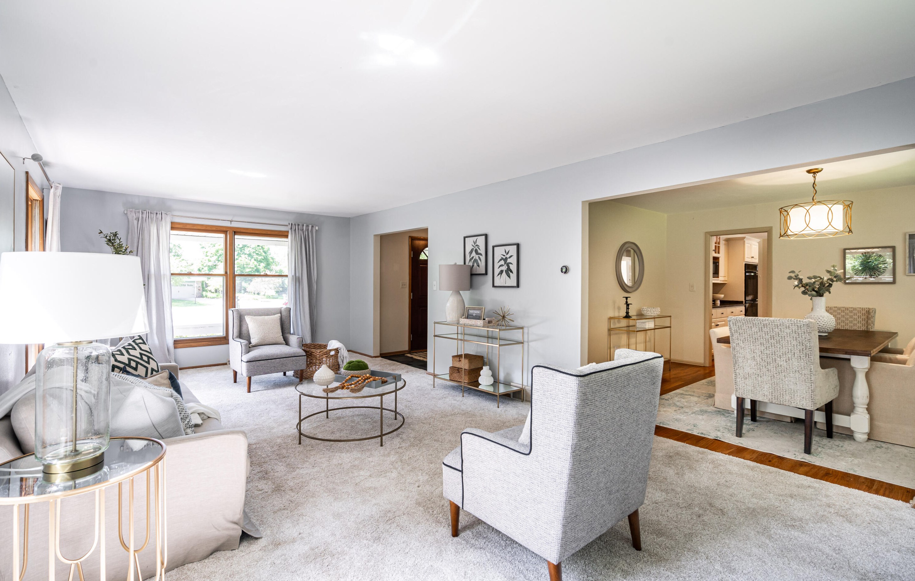 530 Fairfield Ct, Milwaukee WI 53217-4129 exterior