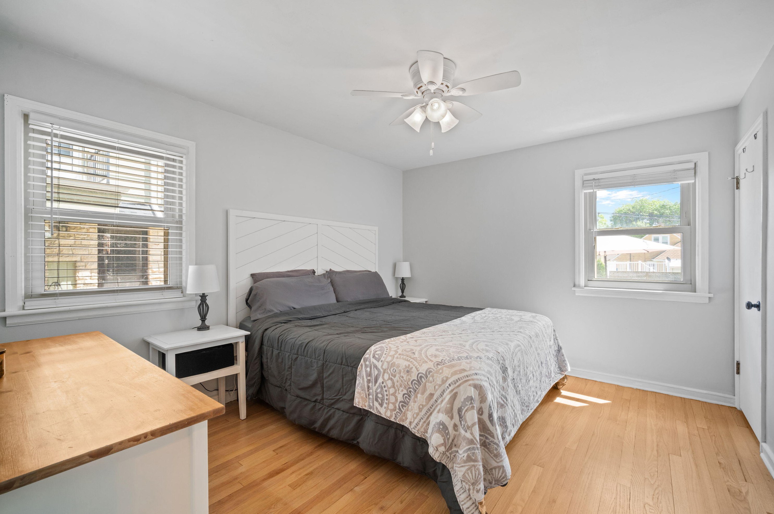 3216 38, Milwaukee WI 53215-4011 exterior