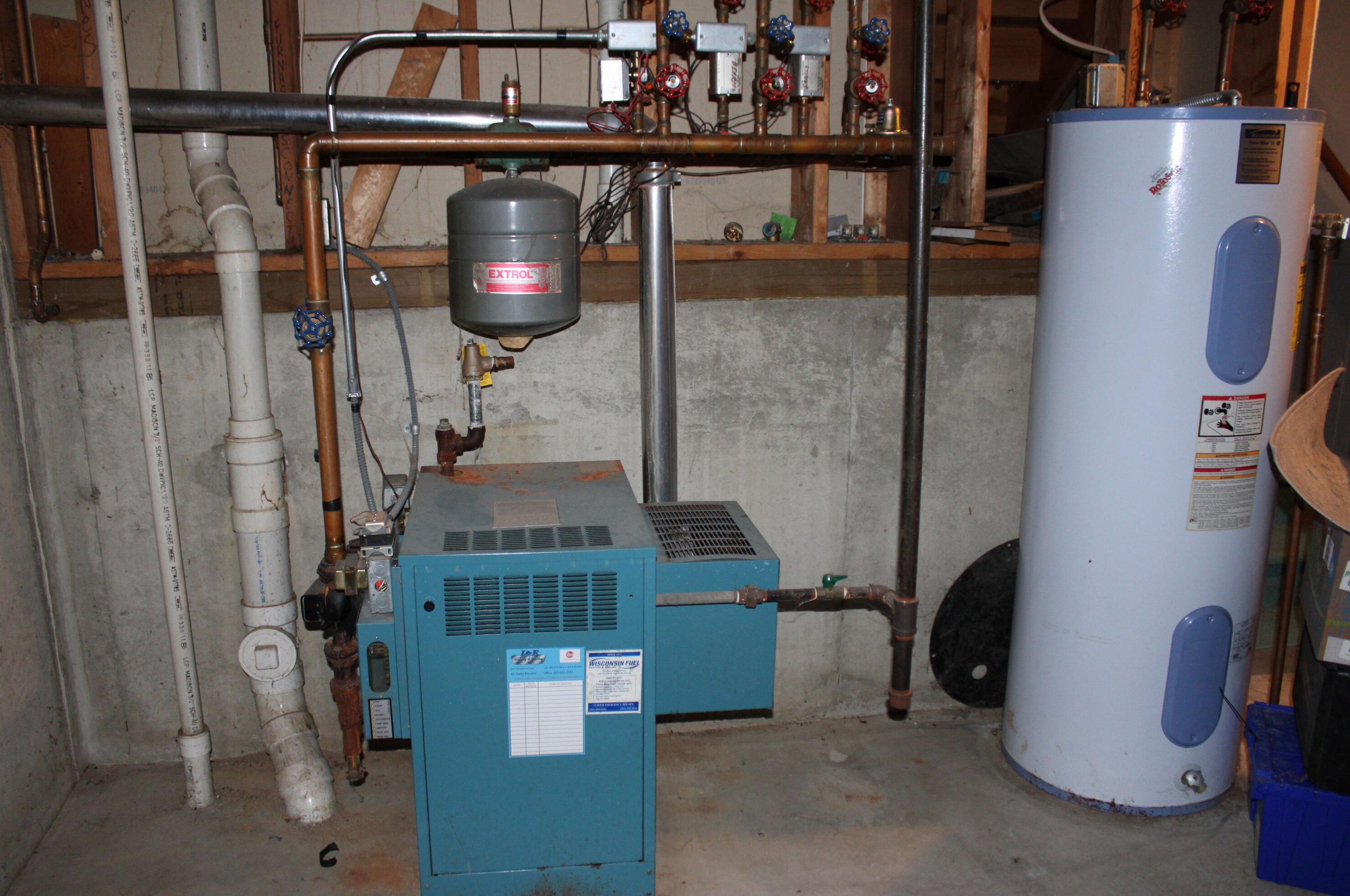 1455 39 Ave, Kenosha WI 53144-1505 exterior