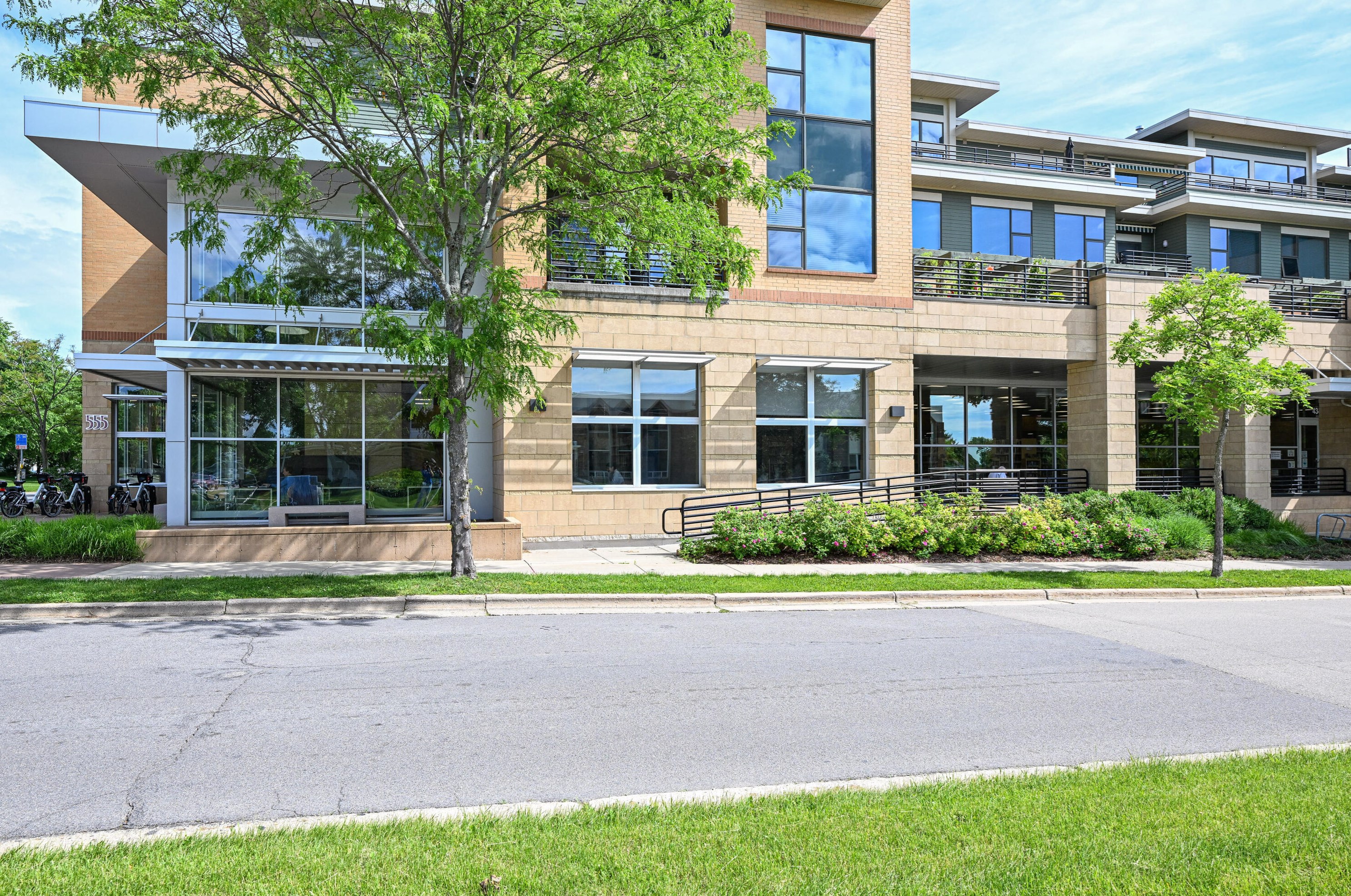 555 Midvale Blvd, Madison WI  53705-3204 exterior