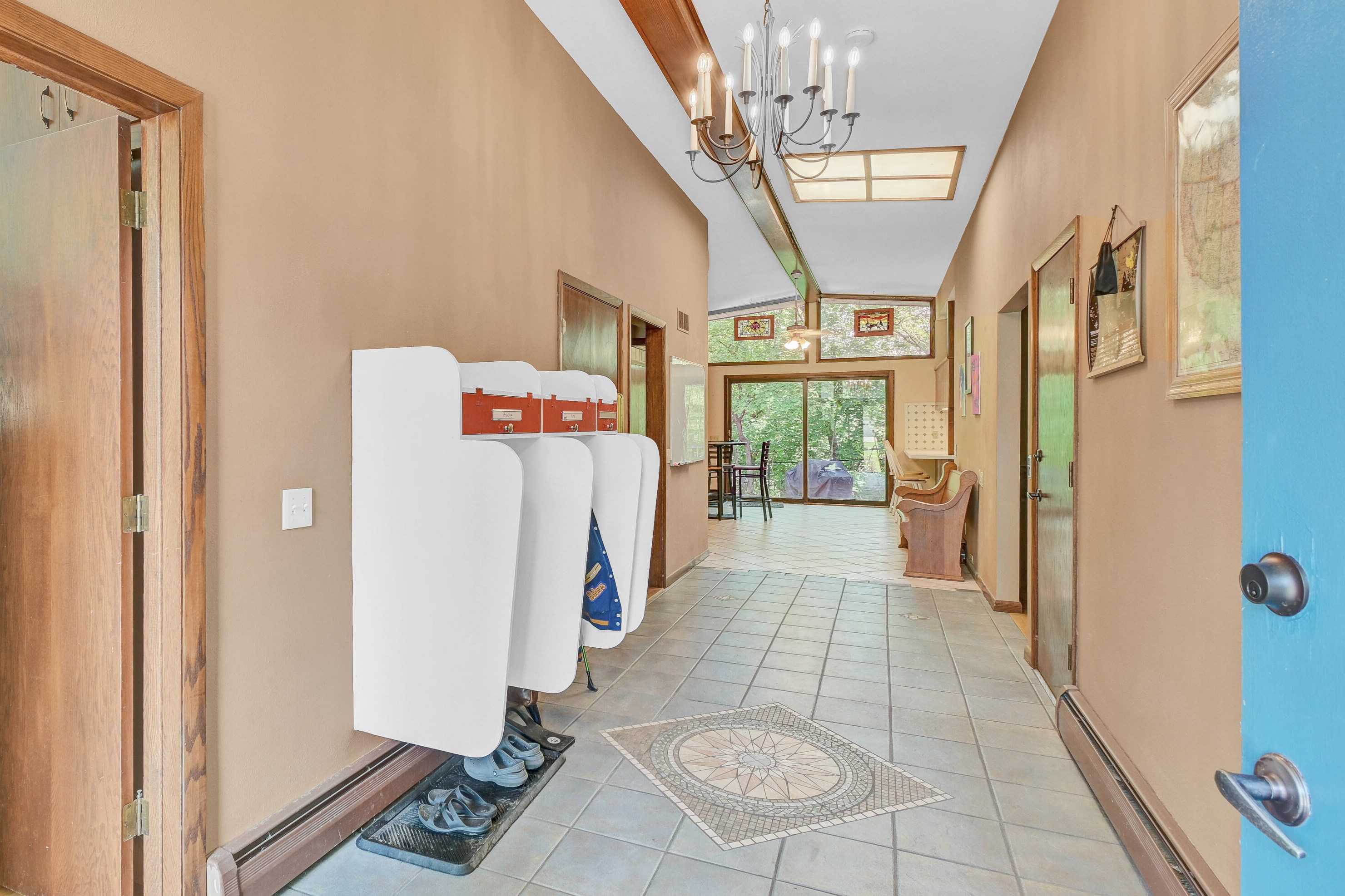 165 Phillips Ln, Lake Mills, WI 53551