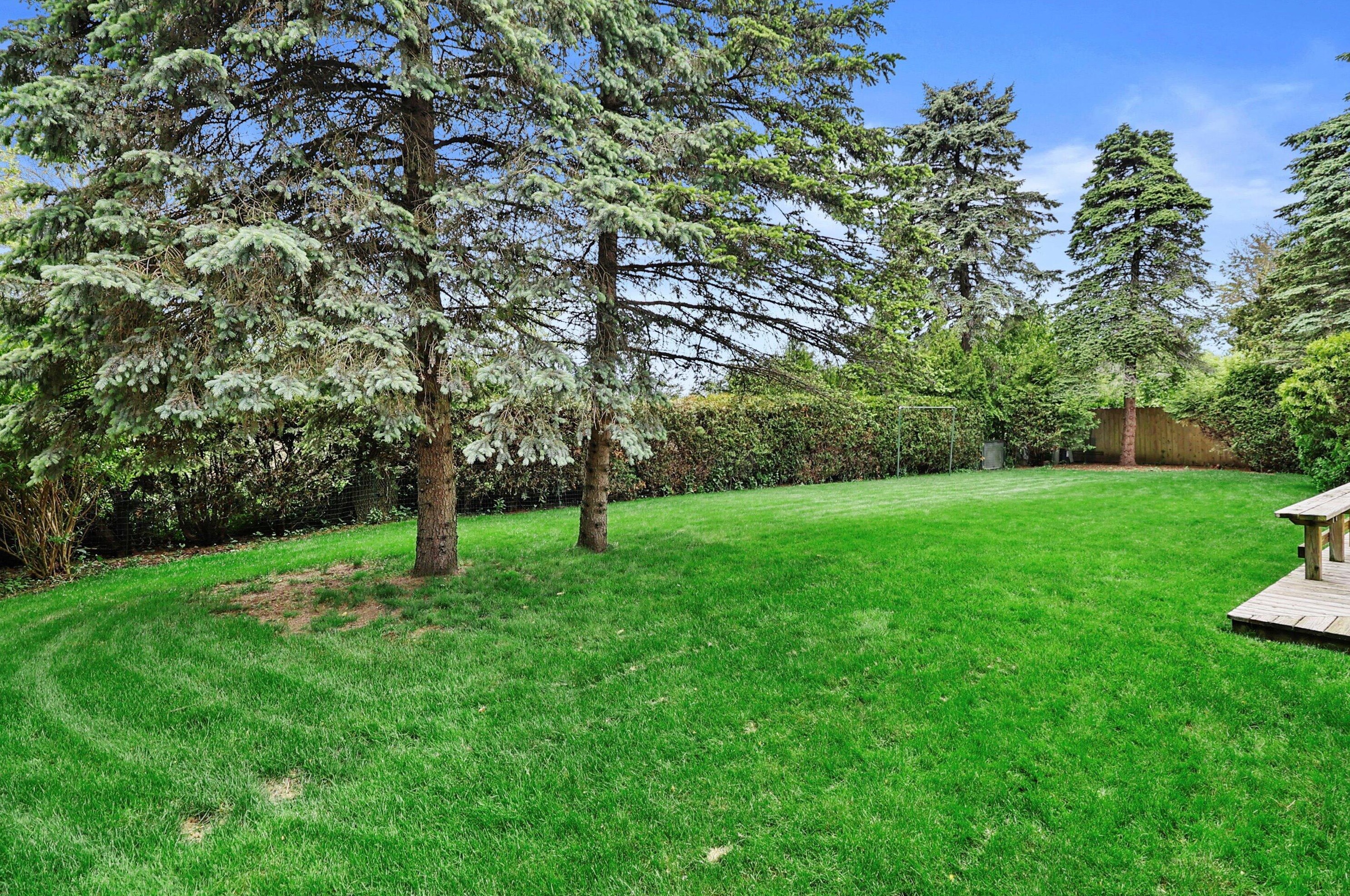 5044 Hearthside Ln, Racine WI 53402-2154 exterior